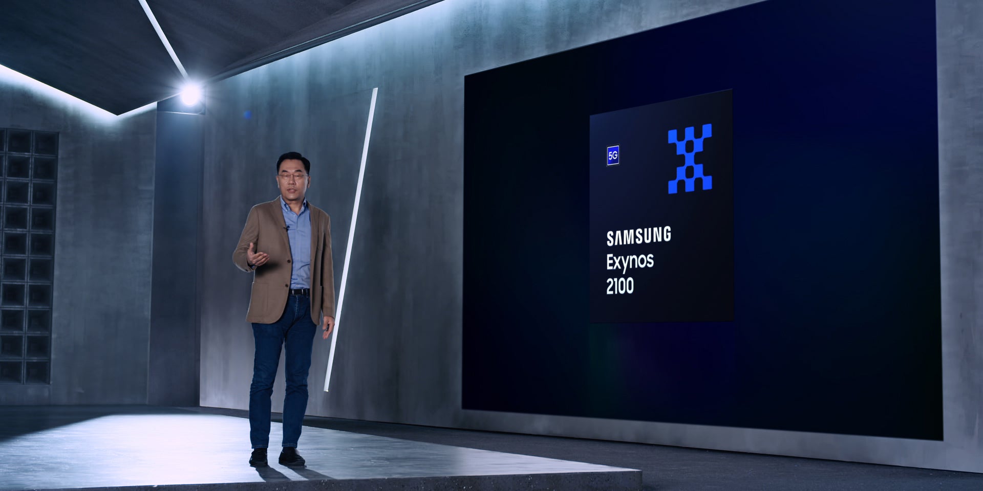 C'est lors d'un conférence de presse virtuelle, organisée dans le cadre du CES 2021, que Samsung a présenté son nouveau SoC Exynos 2100.