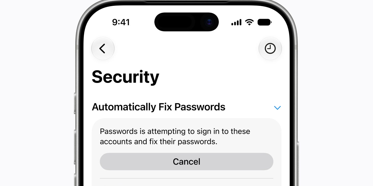 Avec iOS 27, l'appli Mots de passe va bientôt pouvoir changer les mots de passes faibles pour vous.