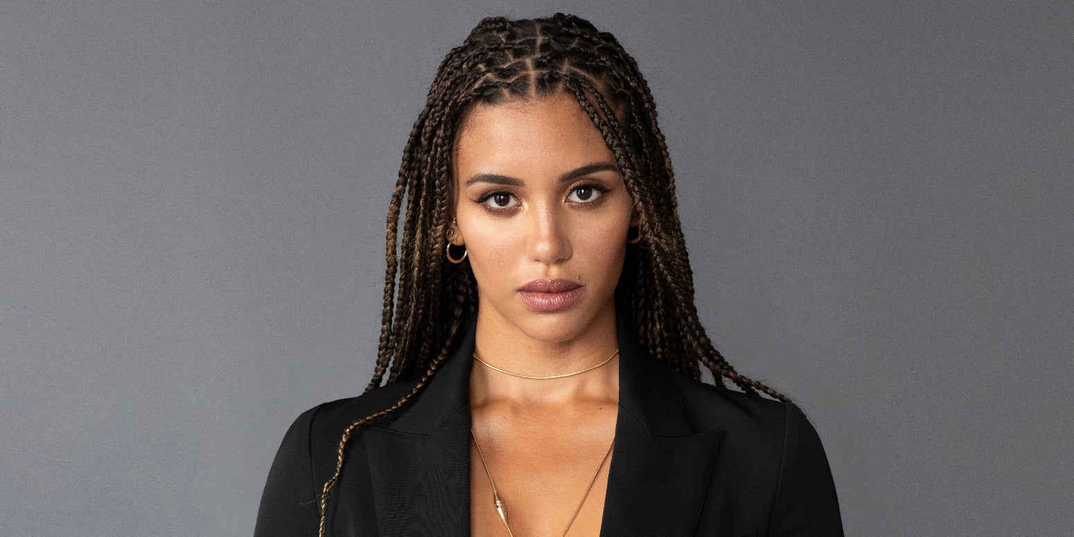 "Out", le premier album solo de Kimberose, est disponible dans les bacs et sur les plateformes musicales.