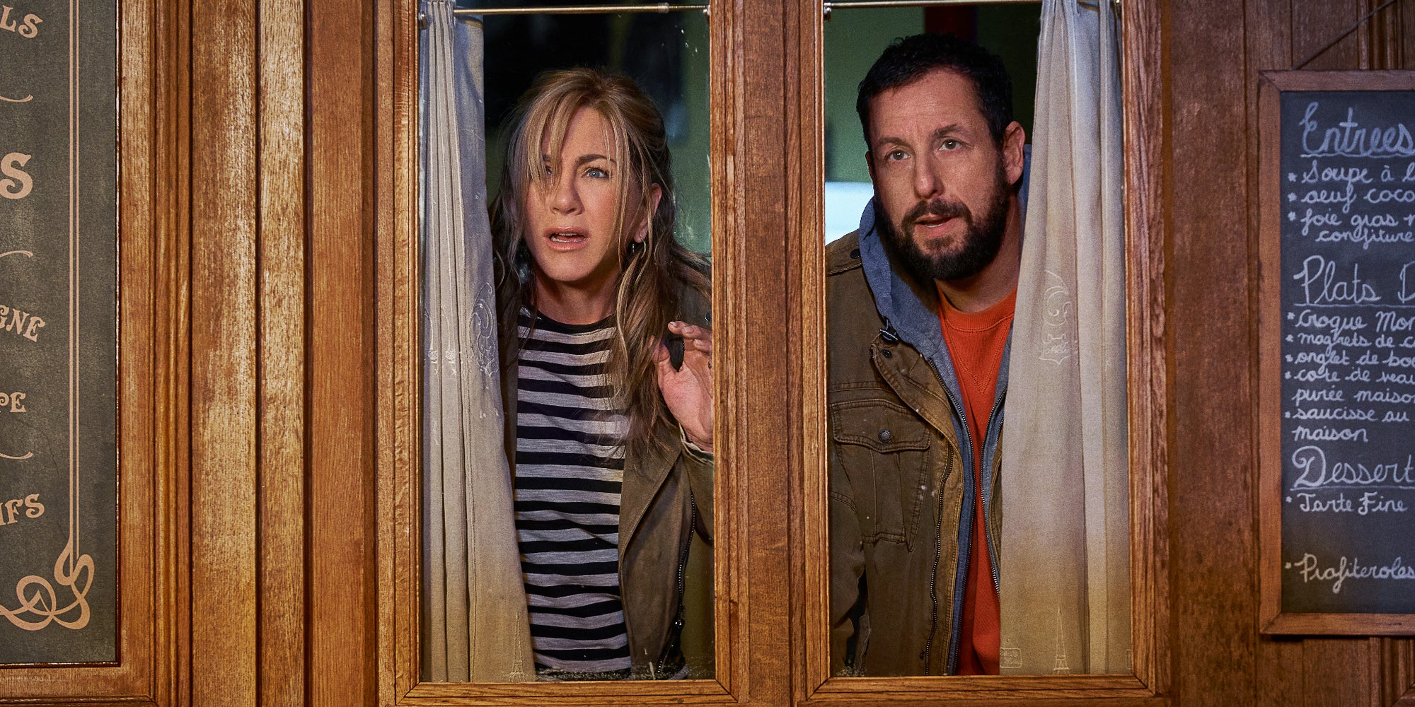  Jennifer Aniston et Adam Sandler font escale à Paris dans "Murder Mystery 2".