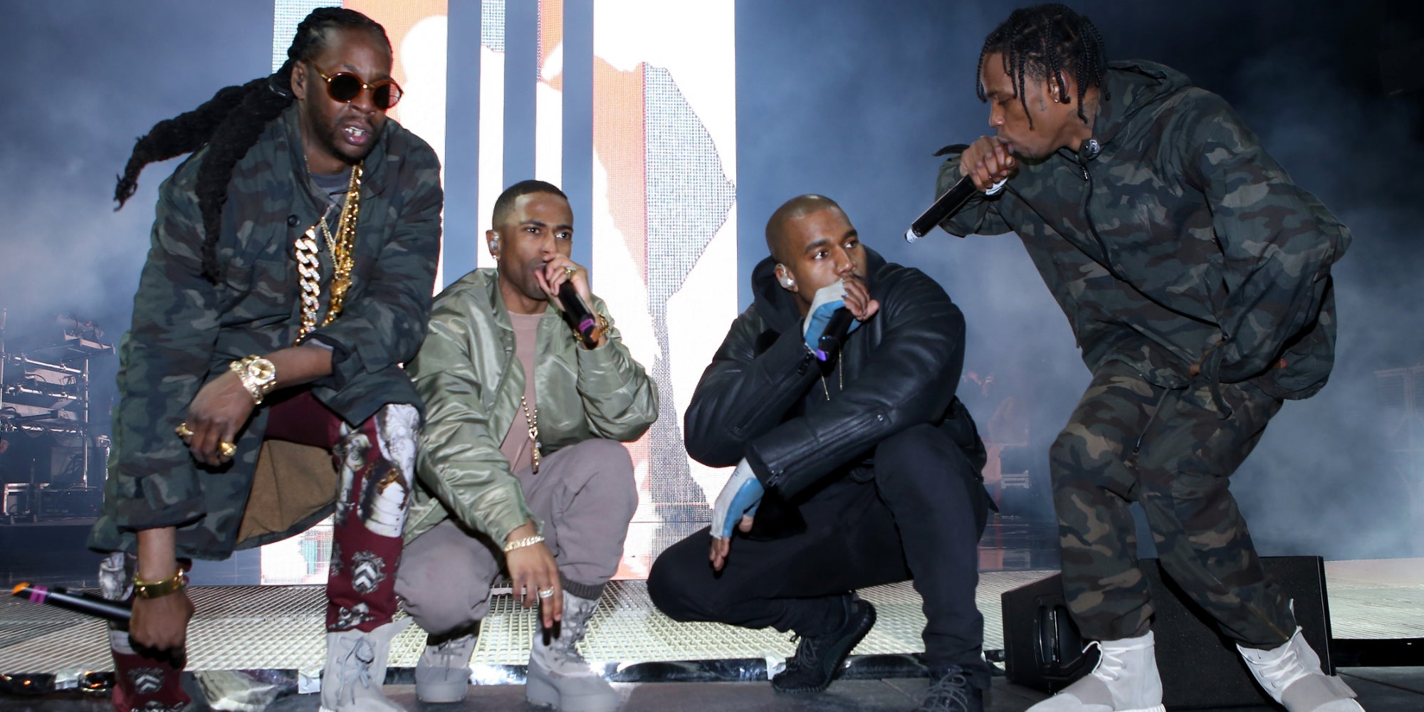 Kanye West et Travis Scott (tous les deux à droite) lors de ROC NATION SPORTS, le 12 février 2015 à New York