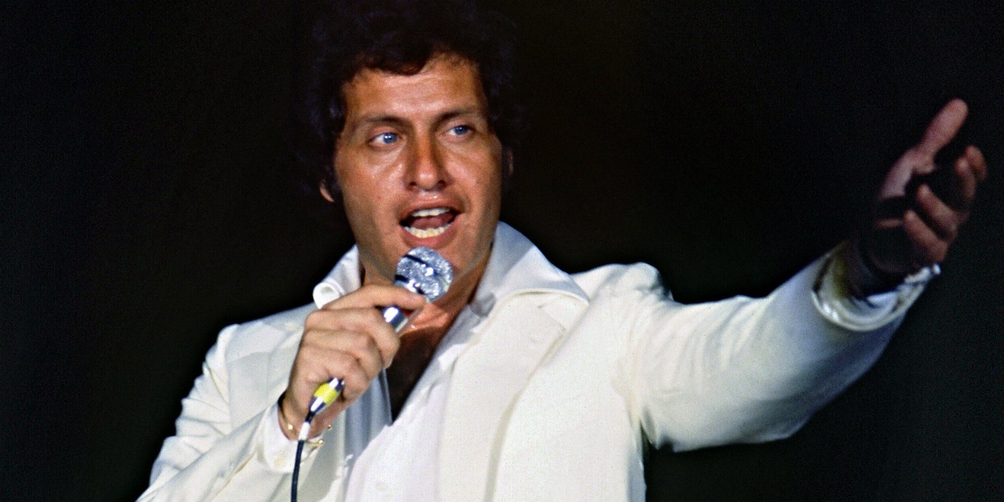 Photo prise en 1979 à l'hôtel Cosmos de Moscou du chanteur franco-américain, Joe Dassin.