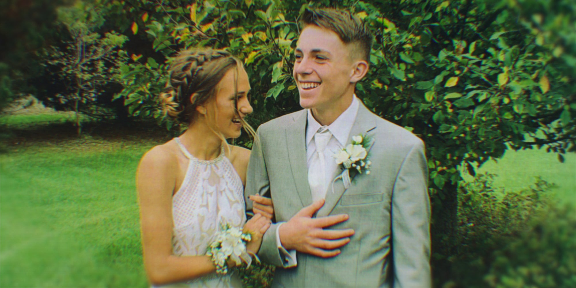 Lauryn et Owen dans le docu-série ''Numéro inconnu : Textos toxiques au lycée'', à découvrir sur Netflix.