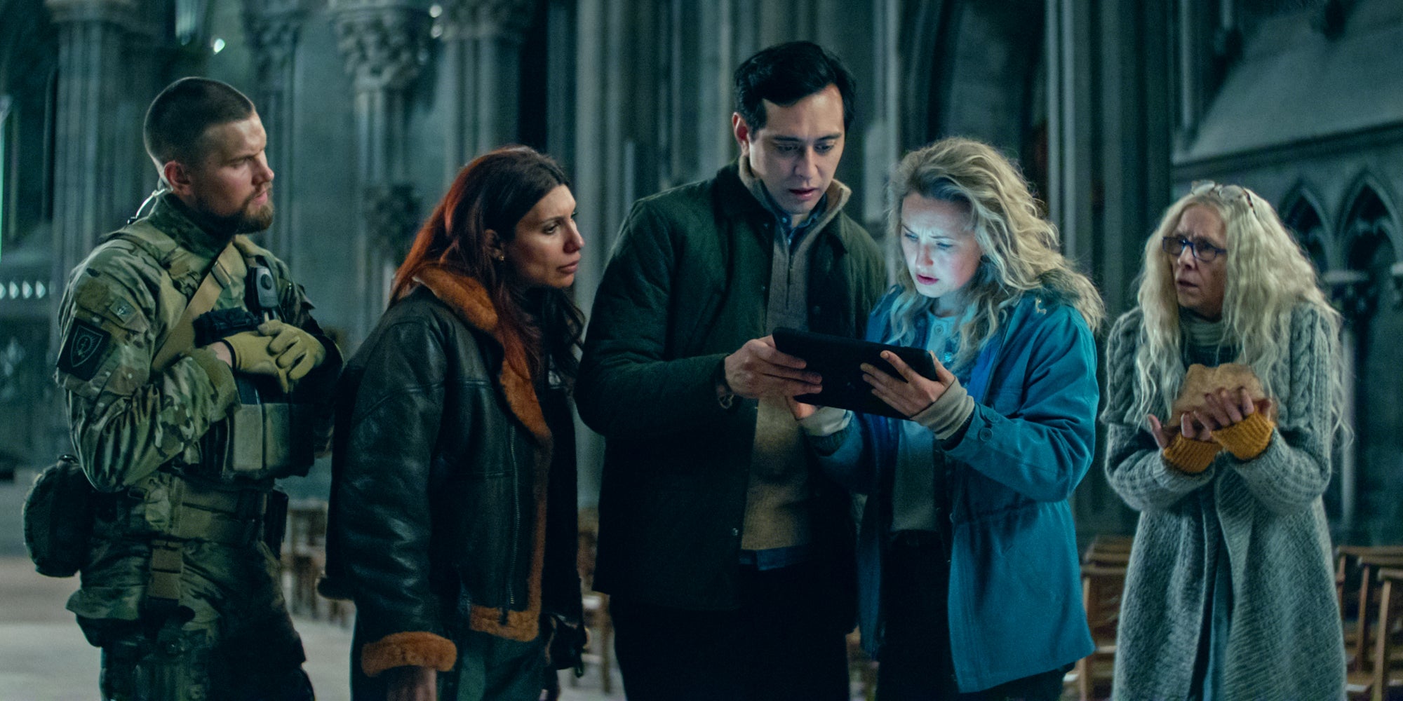 Mads Sjøgård Pettersen, Sara Khorami, Kim Falck, Ine Marie Wilmann et Ester J. Tiller dans ''Troll 2''.
