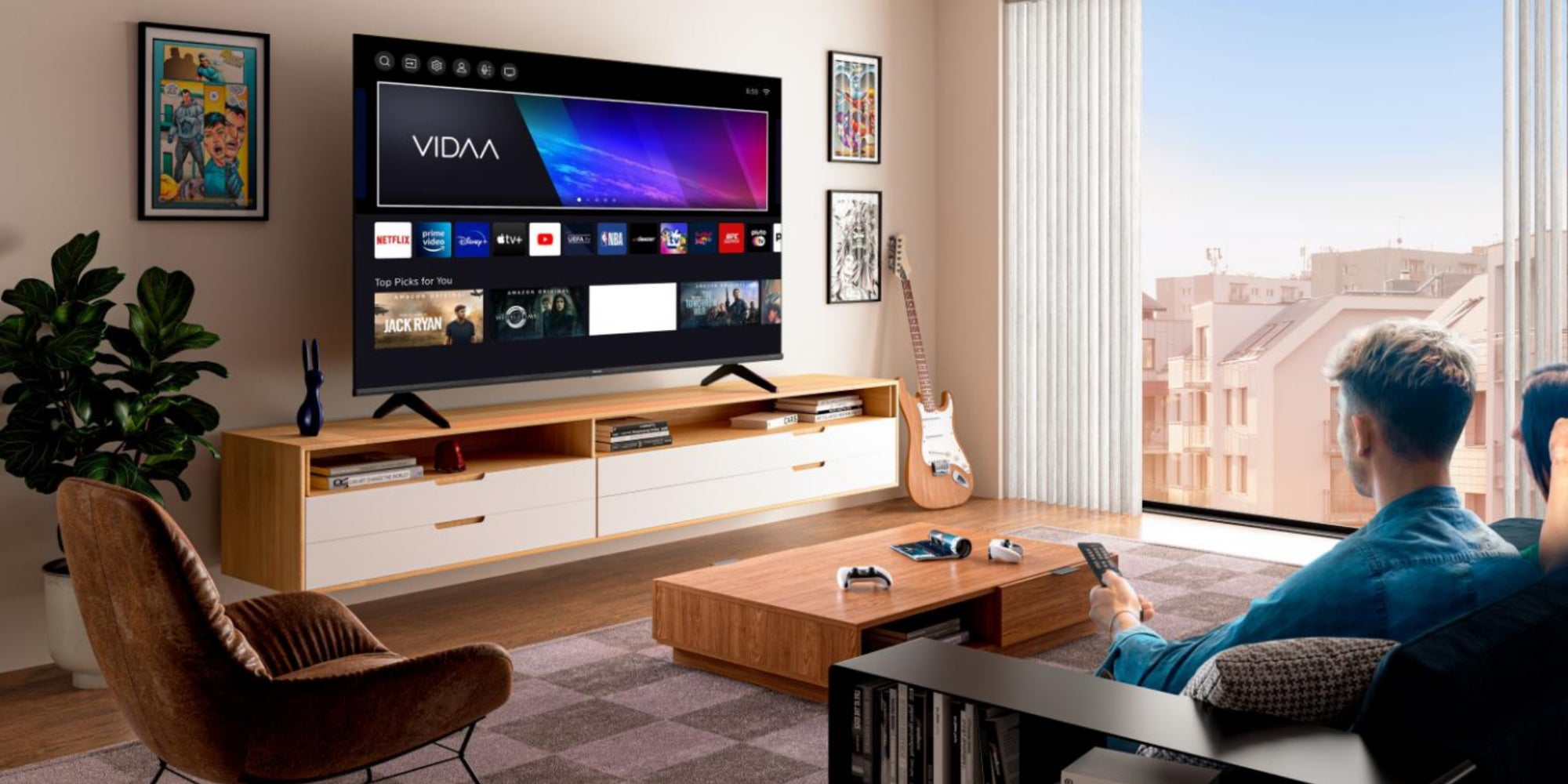 Découvrez le téléviseur Hisense E7KQ, disponible dans une alléchante offre Box + TV chez SFR.