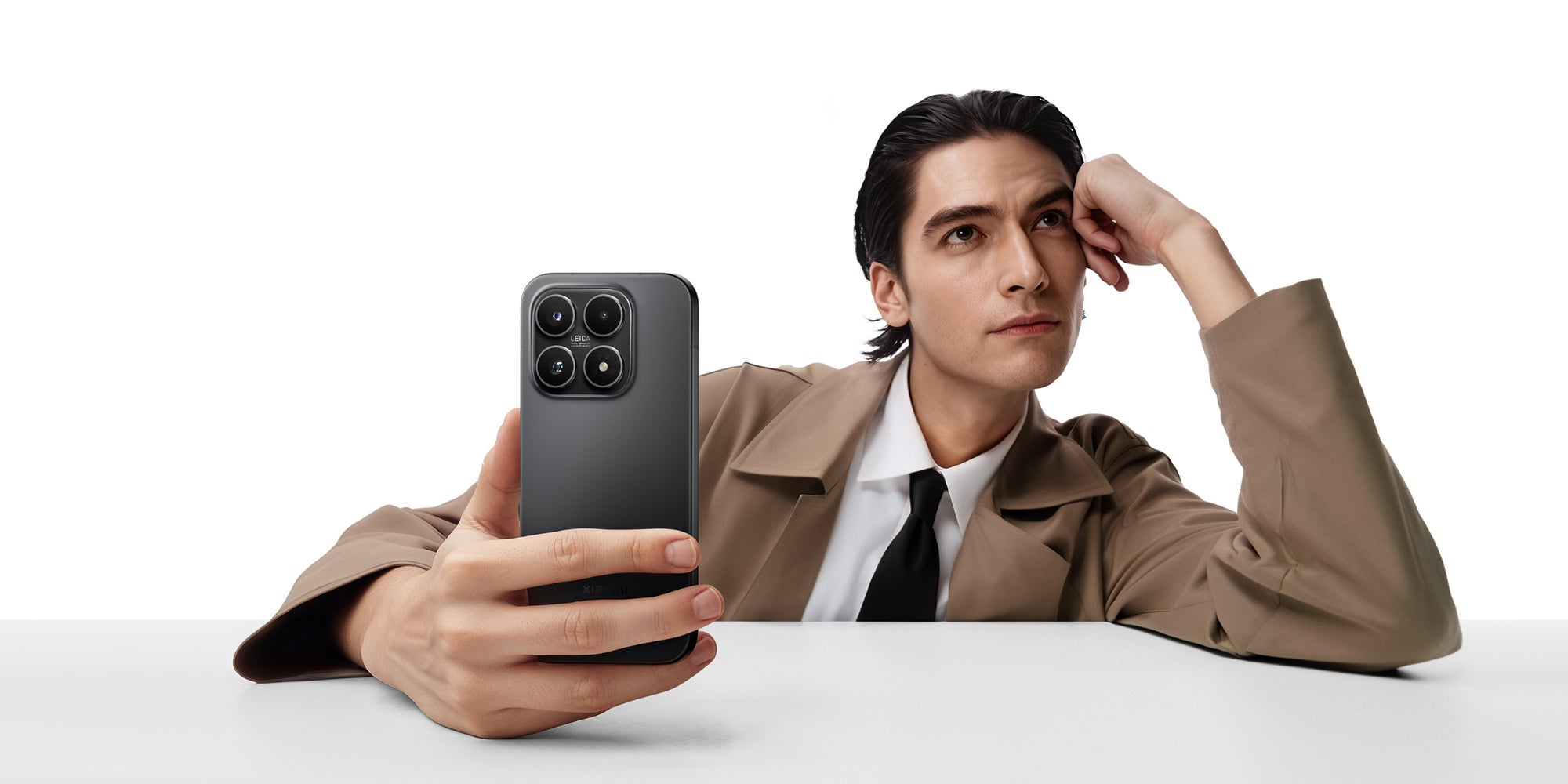 Les Xiaomi 17 (photo) et Xiaomi 17 Ultra sont arrivés chez SFR !