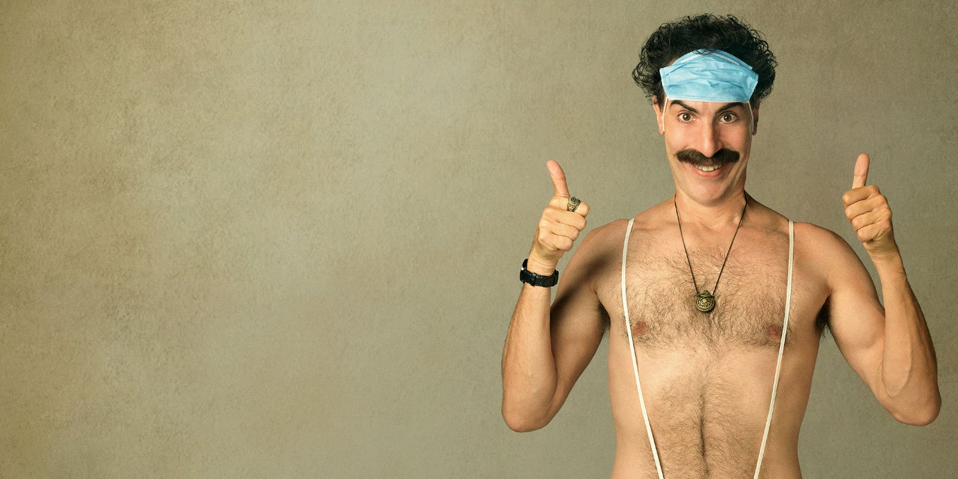 Borat porte le masque comme personne (et heureusement) dans son nouveau film.