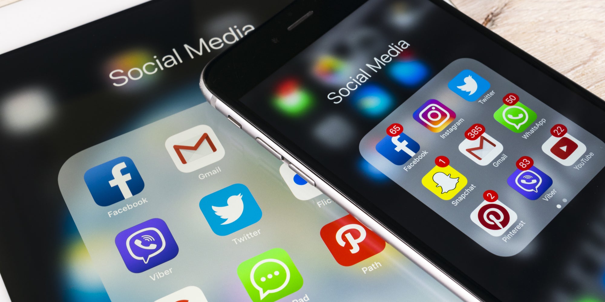 Les réseaux sociaux et applications de communication, stars des smartphones dans les années 2010.