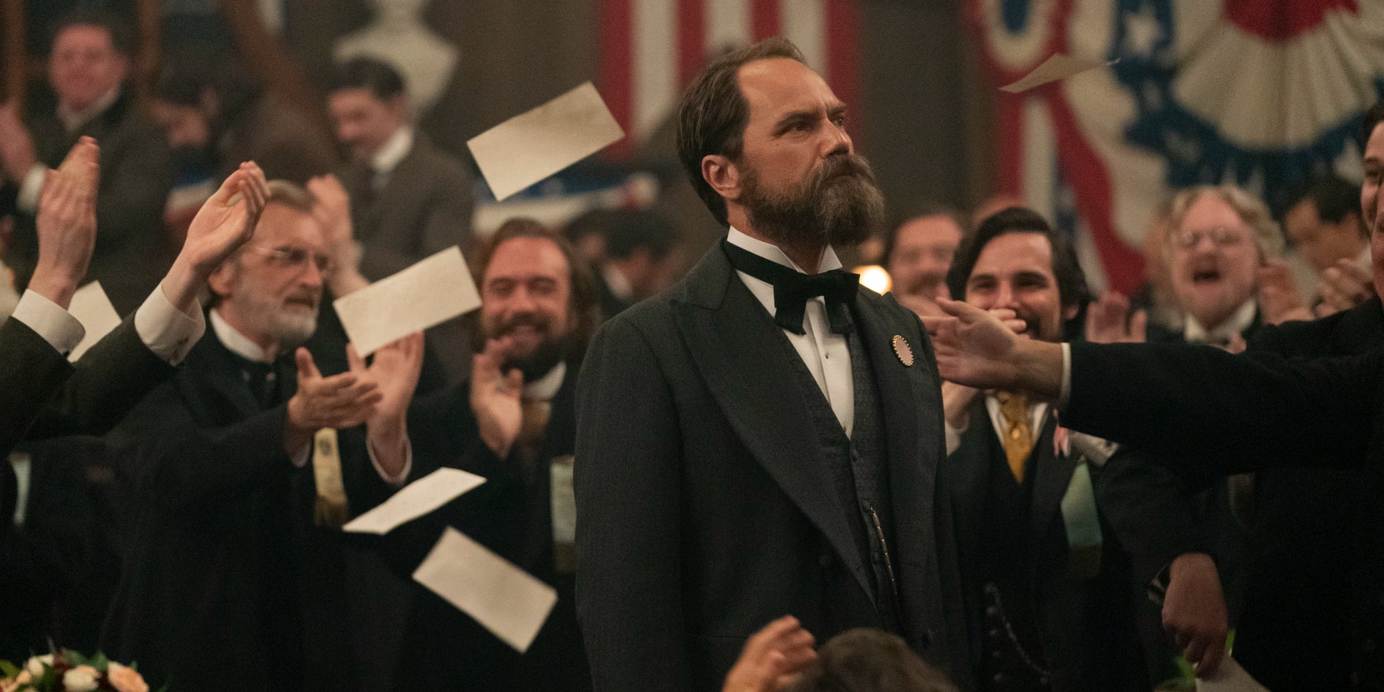 Michael Shannon dans la peau de James Garfield dans la série "Le Président foudroyé".