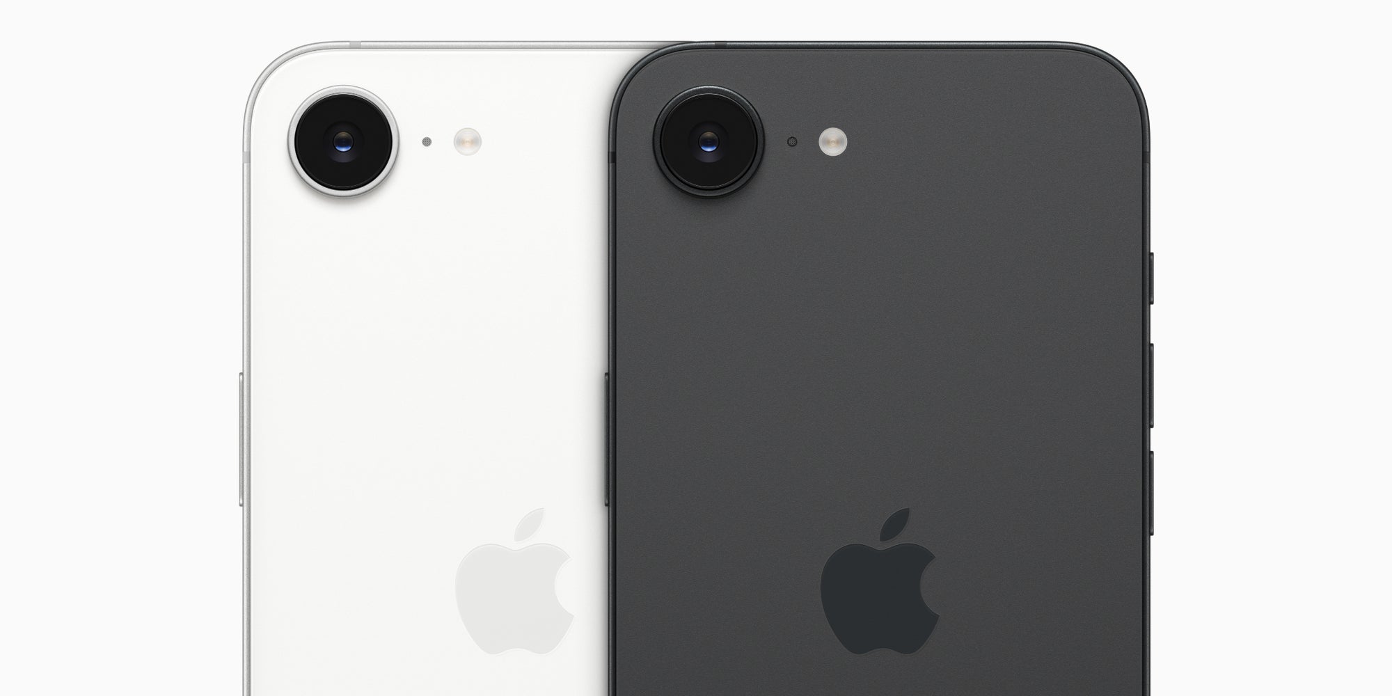 L’iPhone 16e se décline en deux coloris : blanc mat et noir mat.