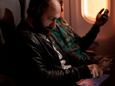 Les séries à voir (et à finir) en avion