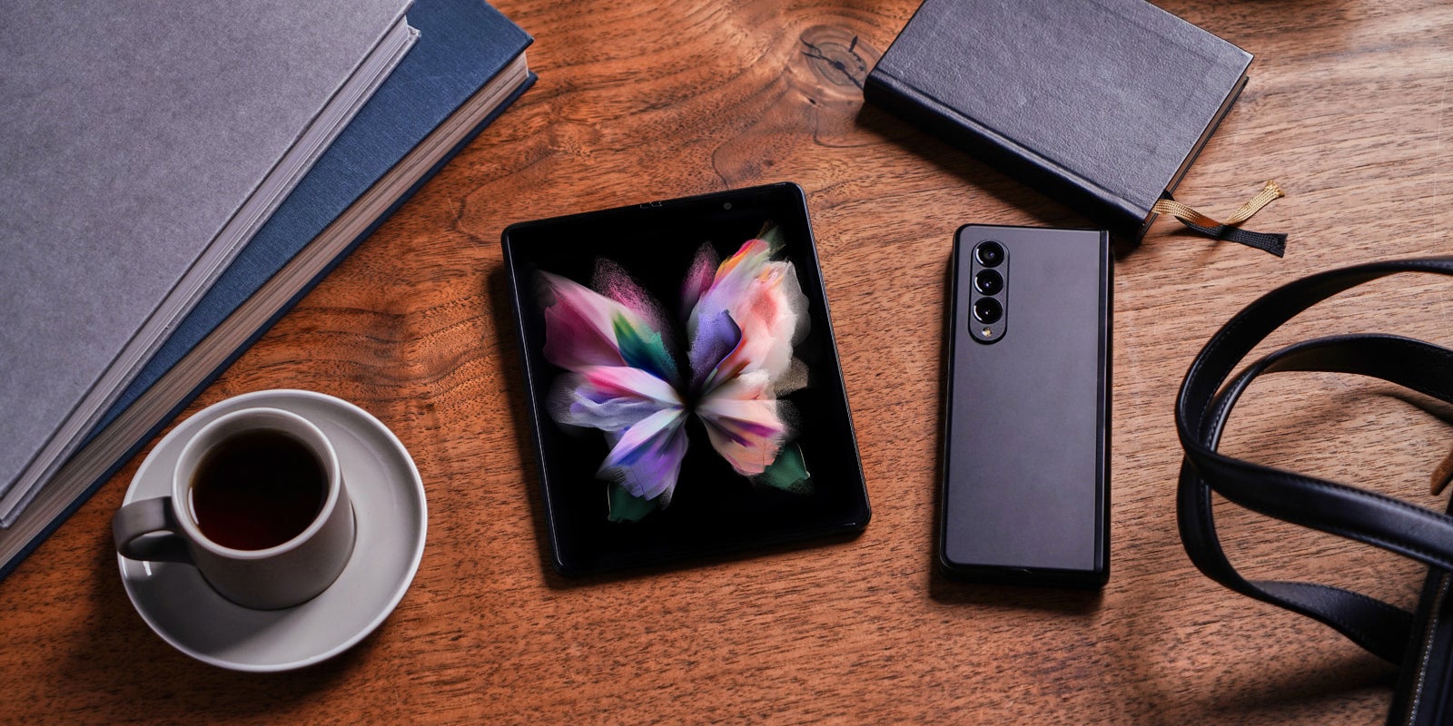 Le Samsung Galaxy Z Fold3 devrait bientôt laisser place à son successeur...