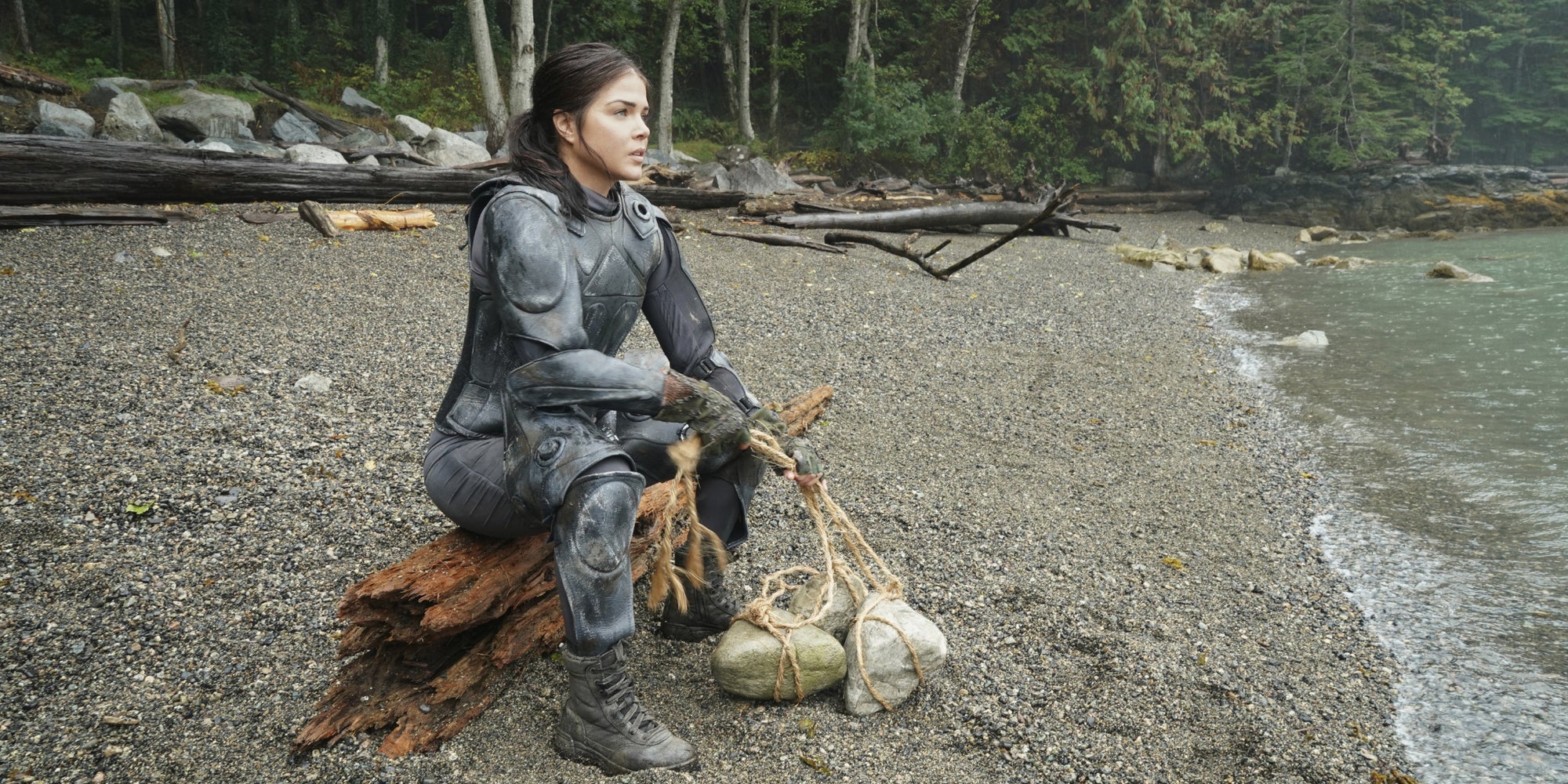Marie Avgeropoulos, alias Octavia, dans la septième et dernière saison de la série "The 100".