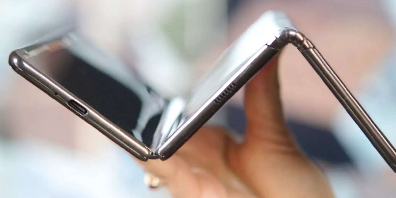 Le futur smartphone pliable de la marque TCL