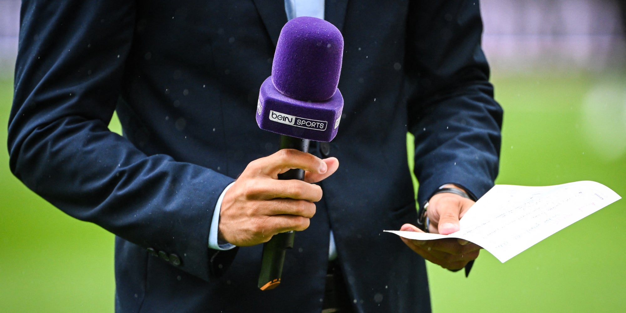 beIN SPORTS sur le terrain, ici au stade Bollaert-Delelis de Lens, le 2 août 2023, à l'occasion d'un match amical entre le RC Lens etTorino FC.