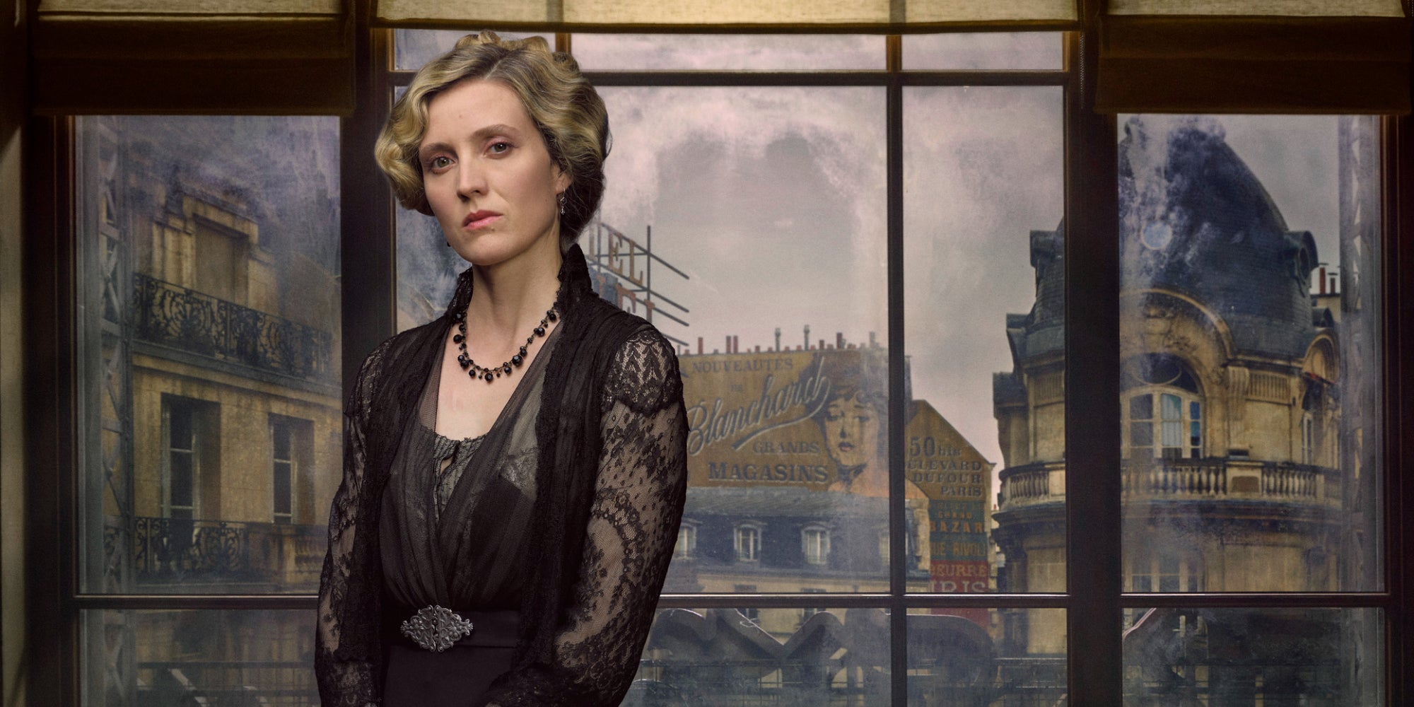 Évelyne Brochu incarne Marguerite Steinheil dans "Paris Police 1910".