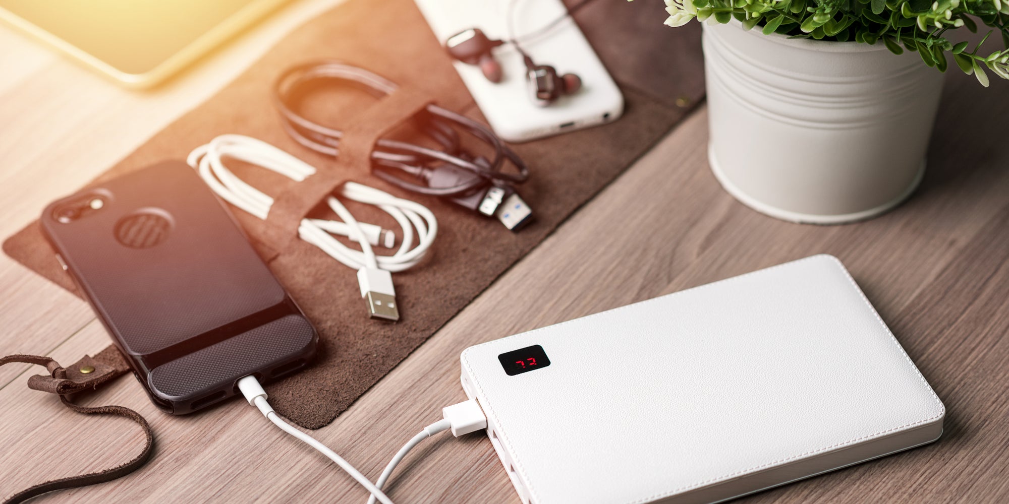 La recharge ultra rapide permet de charger sons smartphone en un temps record.