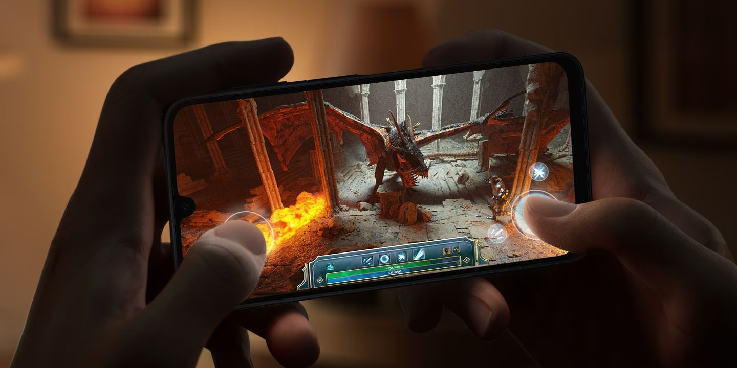 Le Samsung Galaxy A16 4G, disponible chez SFR, a de très bon arguments pour convaincre les petits budgets.