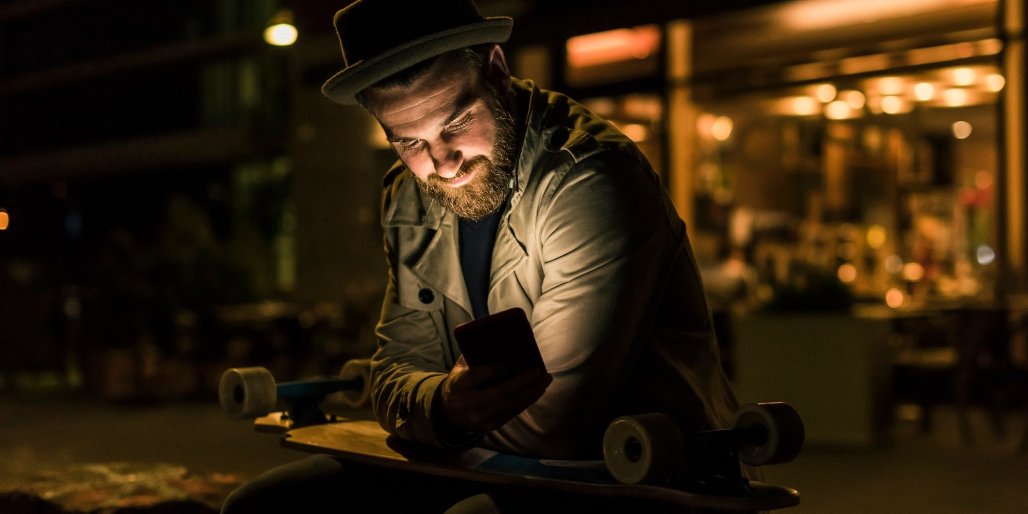 De plus en plus utilisé, le mode sombre présente des avantages et des inconvénients pour nos yeux