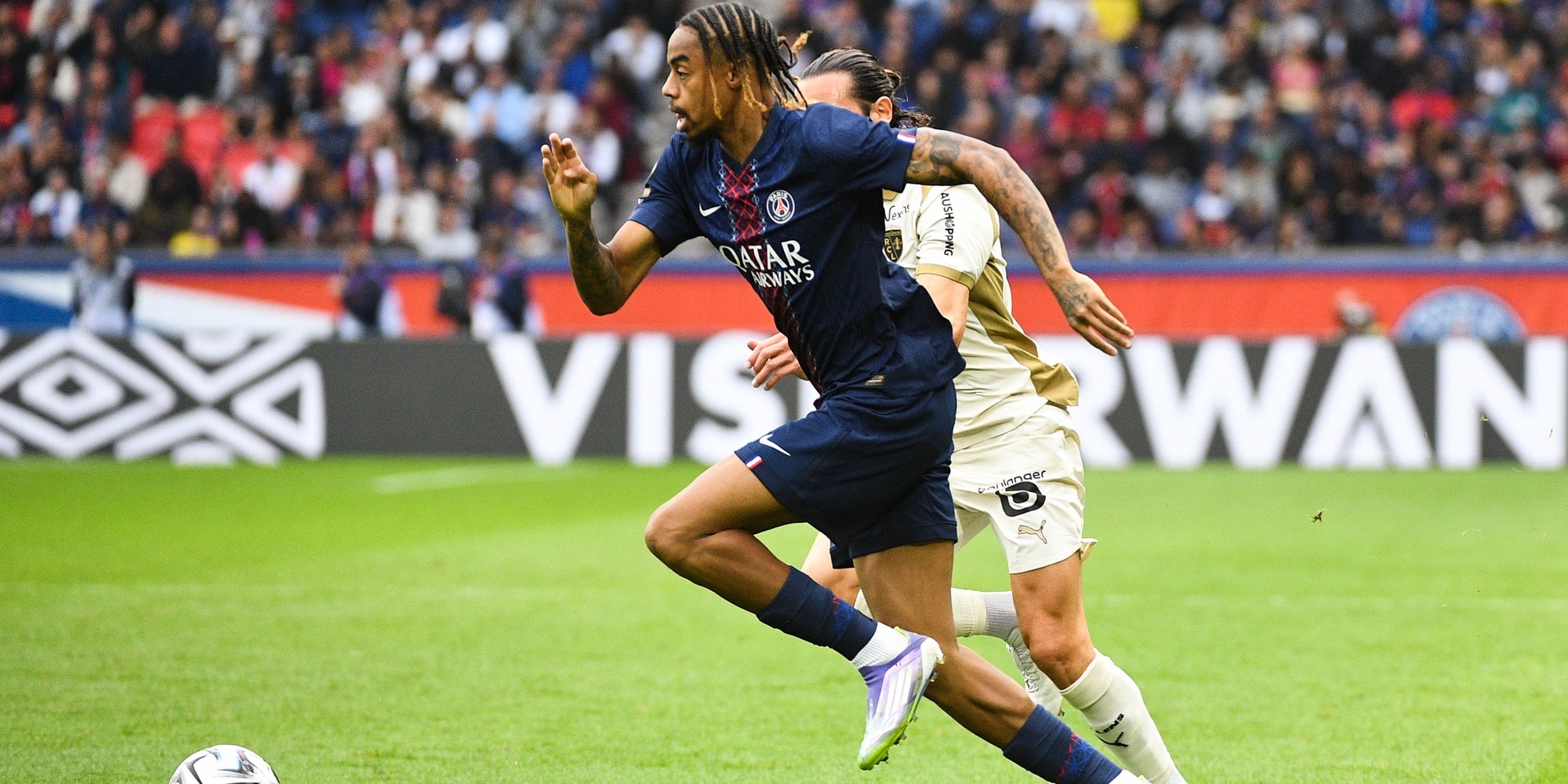 Bradley Barcola lors du match de Ligue 1 entre le PSG et Lens, le 14 septembre au Parc des Princes.
