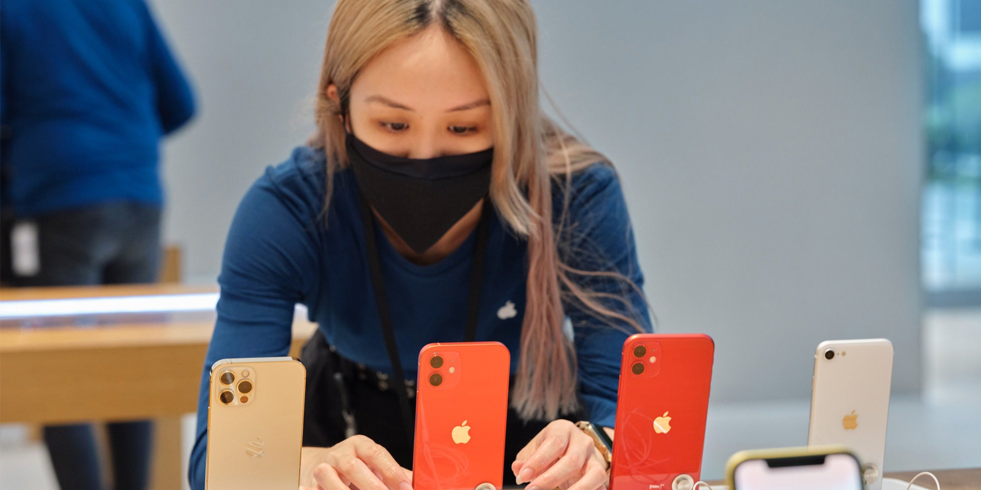 Les iPhone 12 et iPhone 12 Pro sont arrivés en rayon ! Rendez-vous dès à présent sur la boutique SFR.