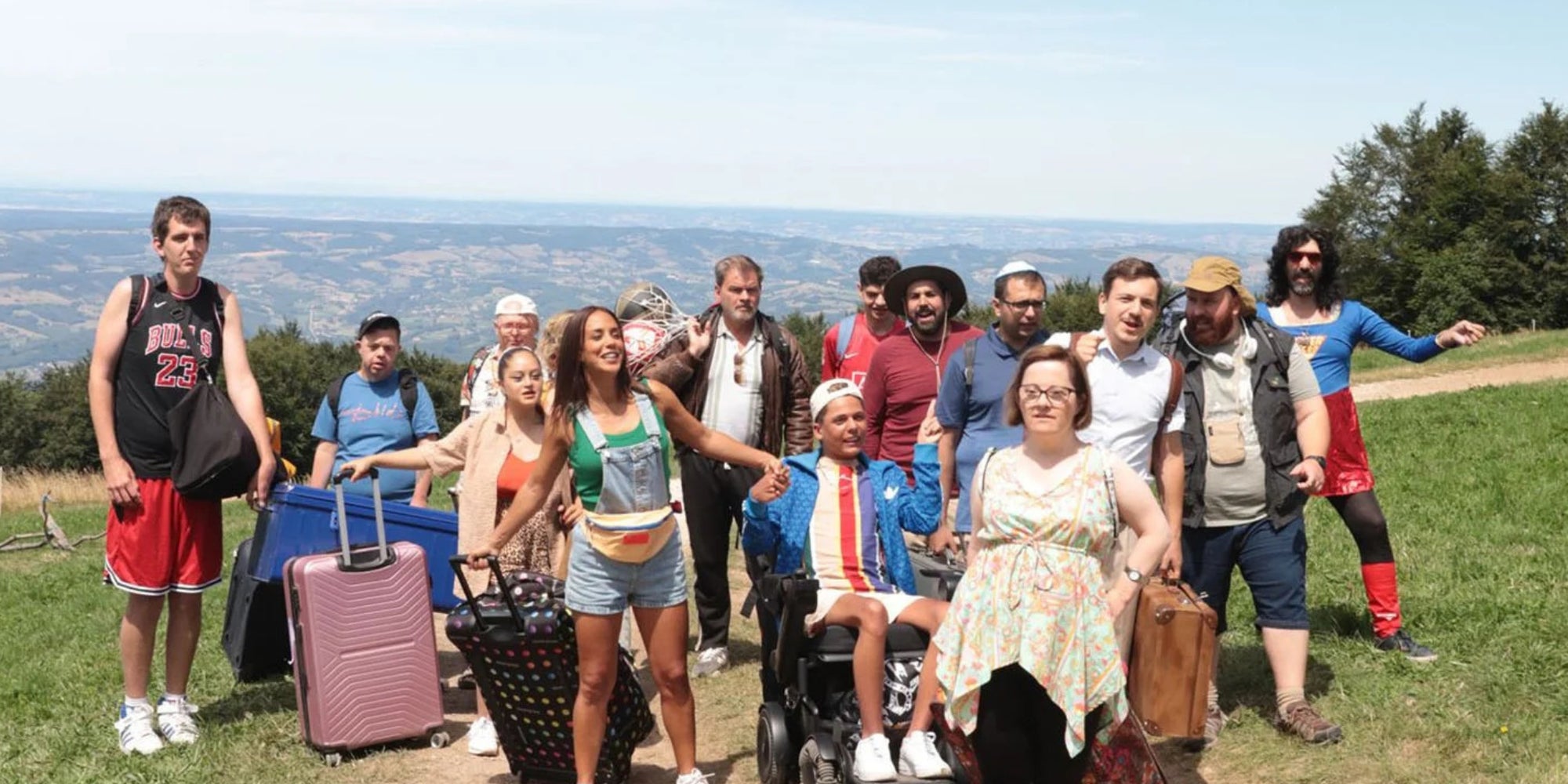 "Un P'tit truc en plus" avec Artus, Marc Riso, Alice Belaïdi et Clovis Cornillac. 