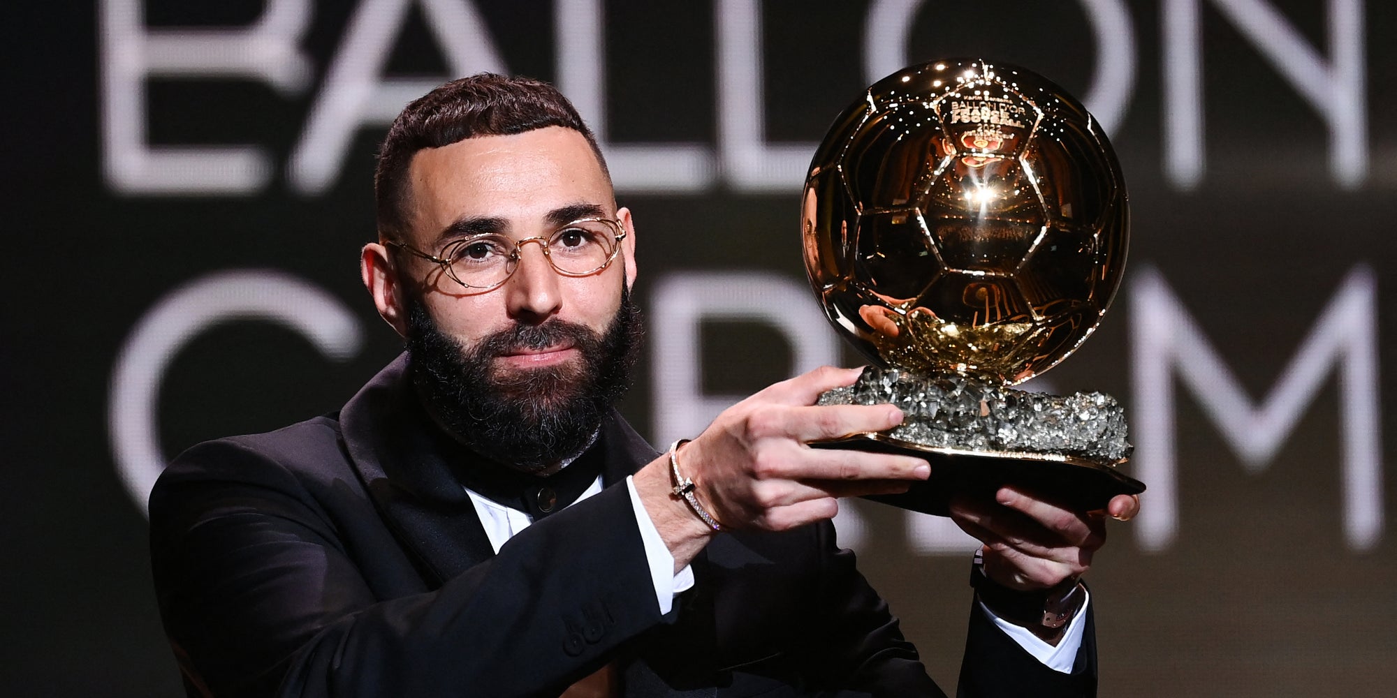 Karim Benzema sacré Ballon d'Or France Football lors de la cérémonie au Théâtre du Châtelet, le 17 octobre 2022 à Paris
