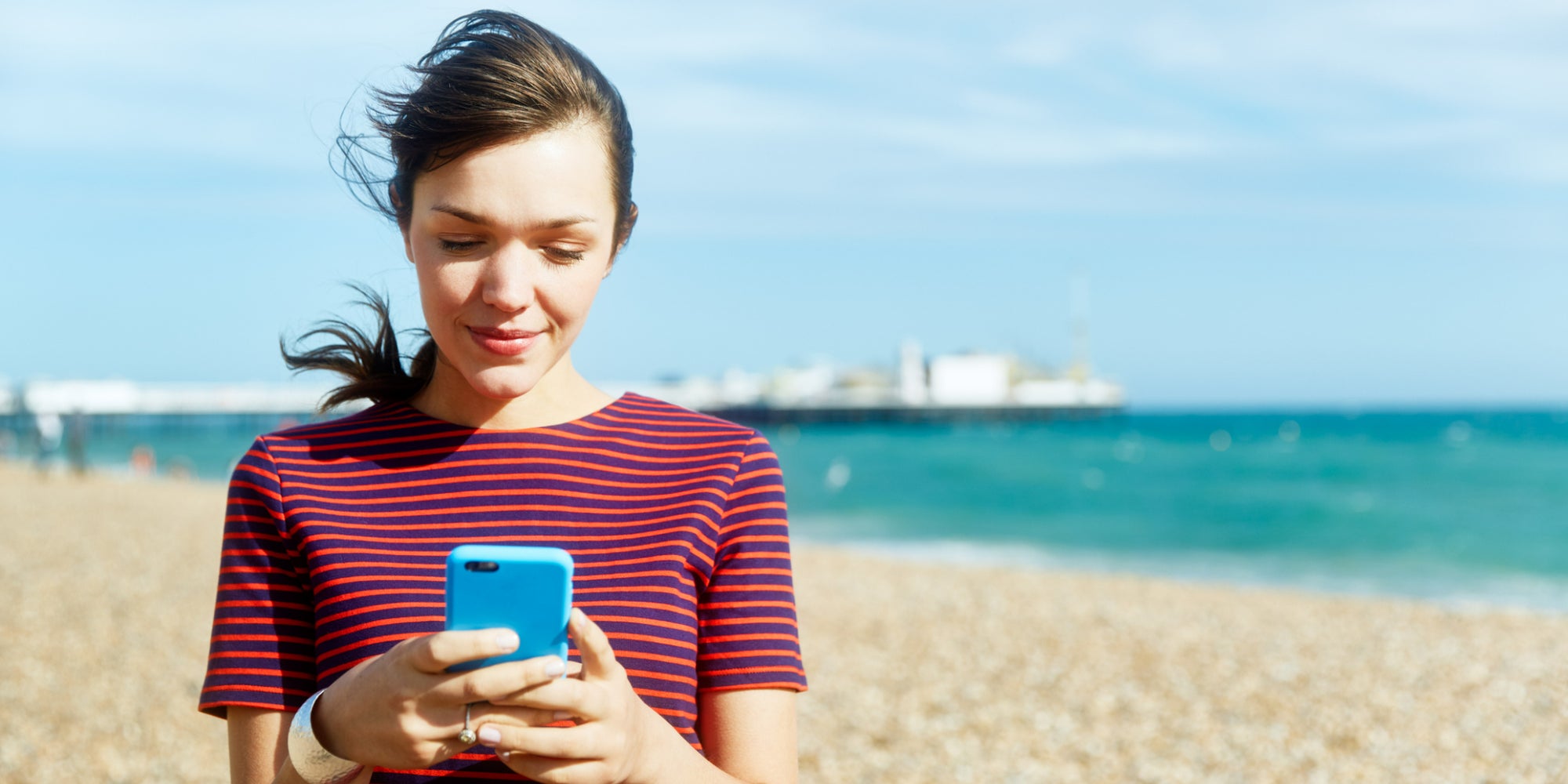 Consultez votre suivi conso n'importe où et à n'importe quel moment avec l'application SFR & Moi.