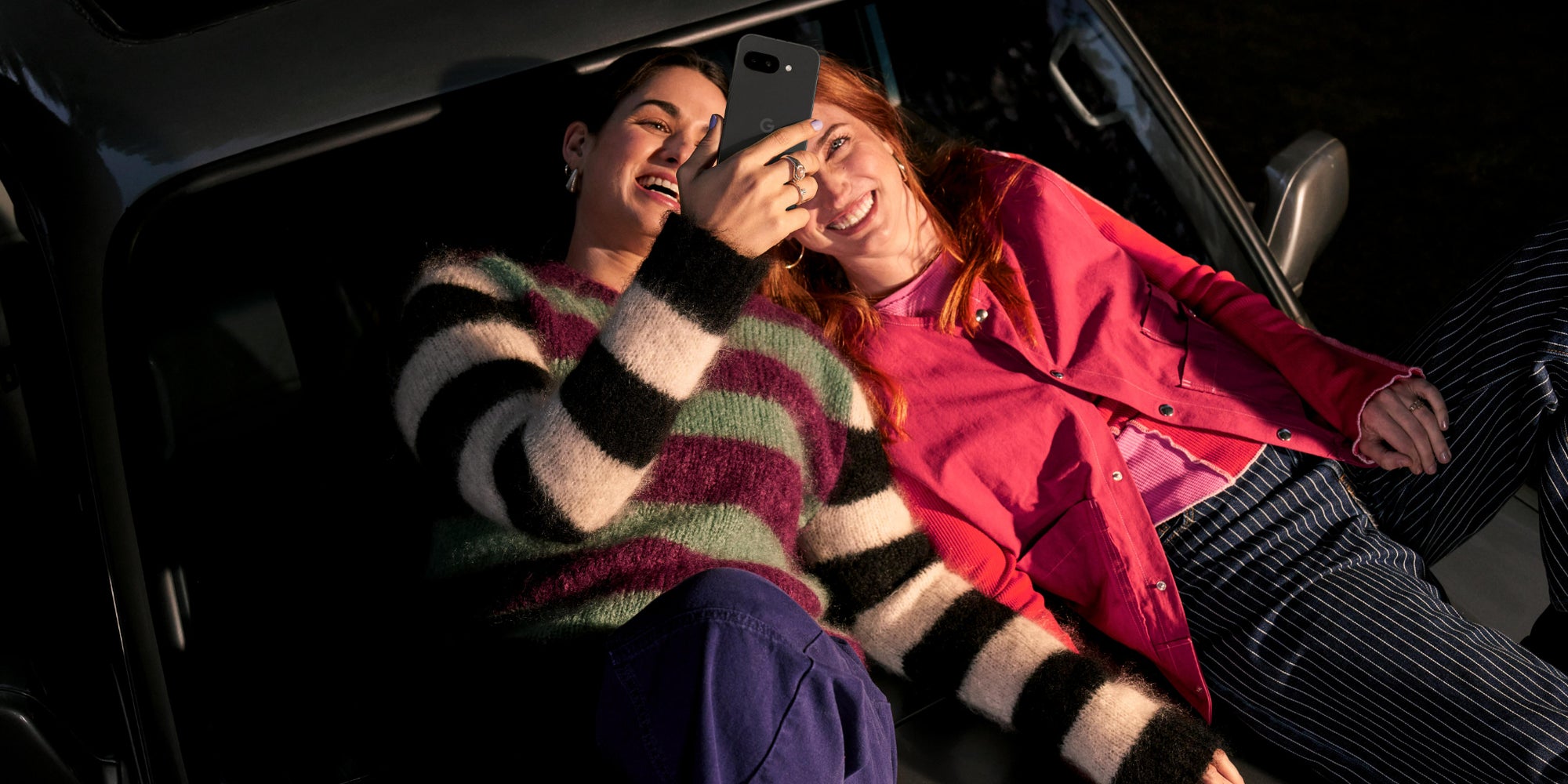 Lequel du Google Pixel 9a (photo) ou de l'iPhone 16e saura vous séduire ?