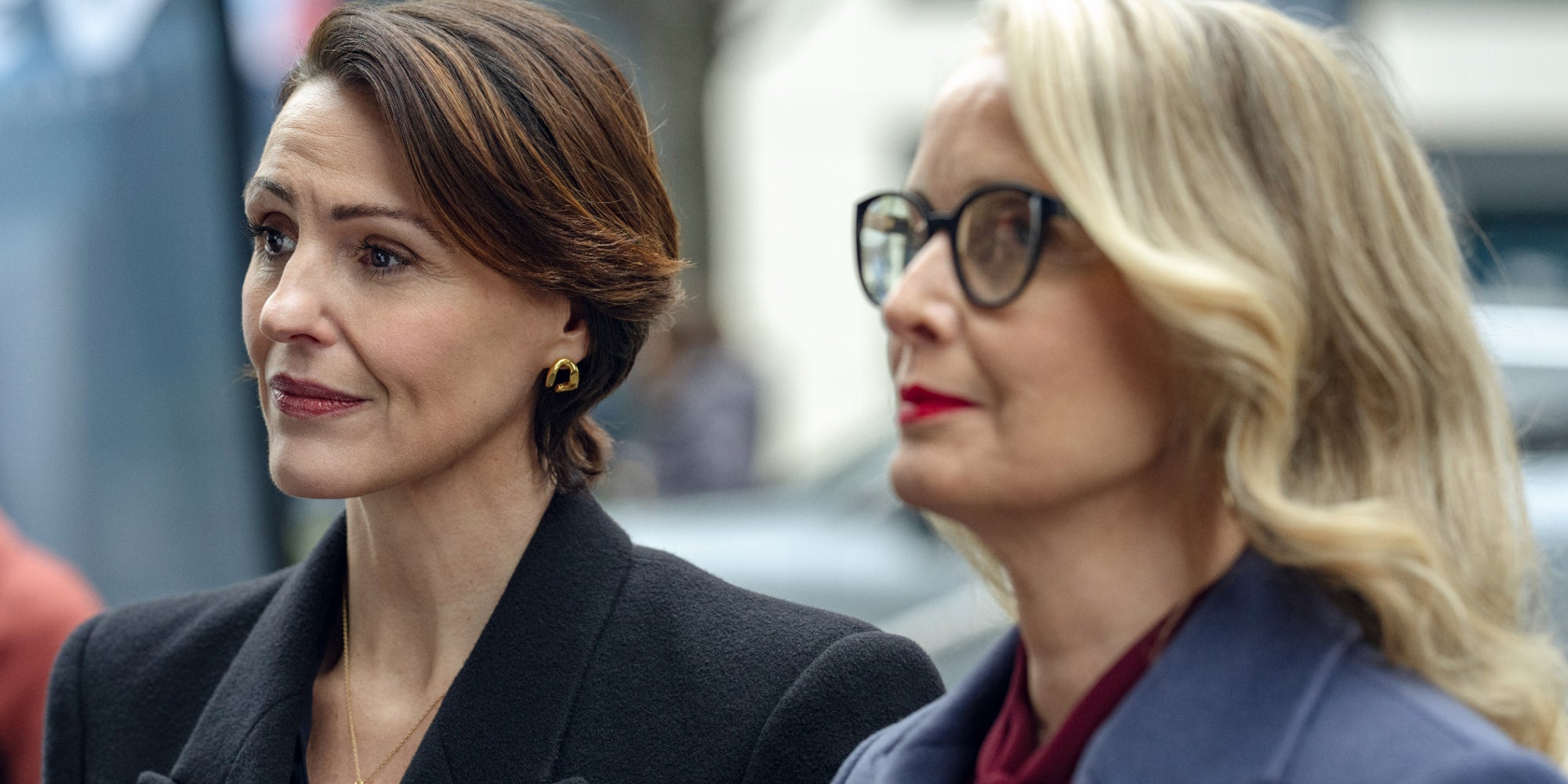Suranne Jones et Julie Delpy dans la série thriller politique "Hostage" sur Netflix.