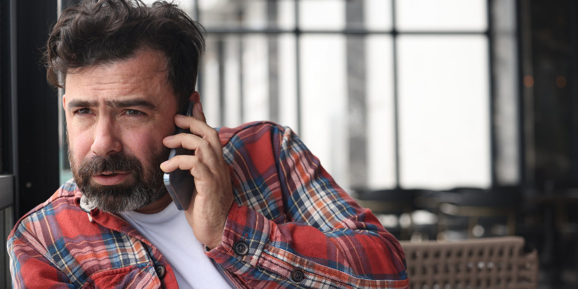 Un numéro commençant par 08 vous appelle ? Voici quelques indices pour identifier l'émetteur de l'appel.