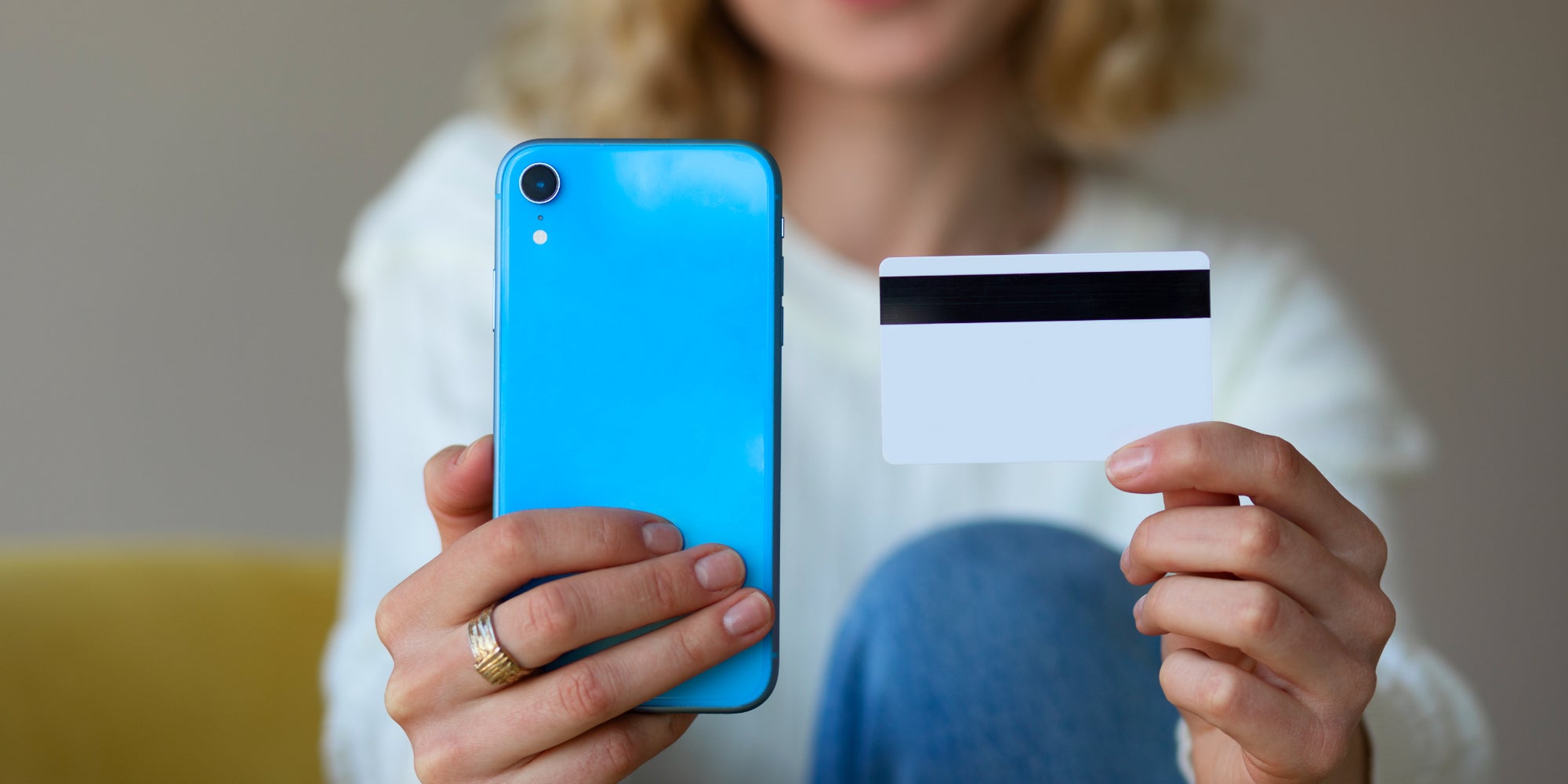 Avec le portefeuille numérique Wallet, vous pouvez vous passer de vos cartes physiques pour remplir des données sur internet.