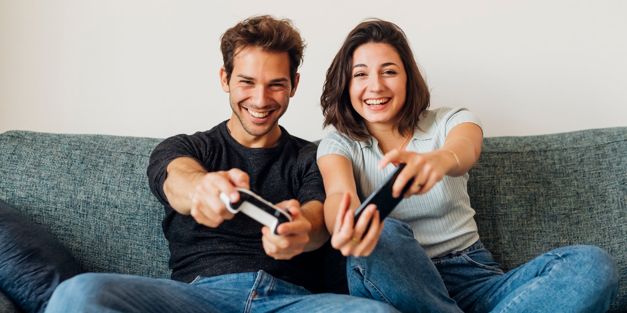 SFR Gaming permet de jouer à des jeux de console en cloud gaming, et SFR Jeux propose des jeux mobiles à télécharger sur votre smartphone.