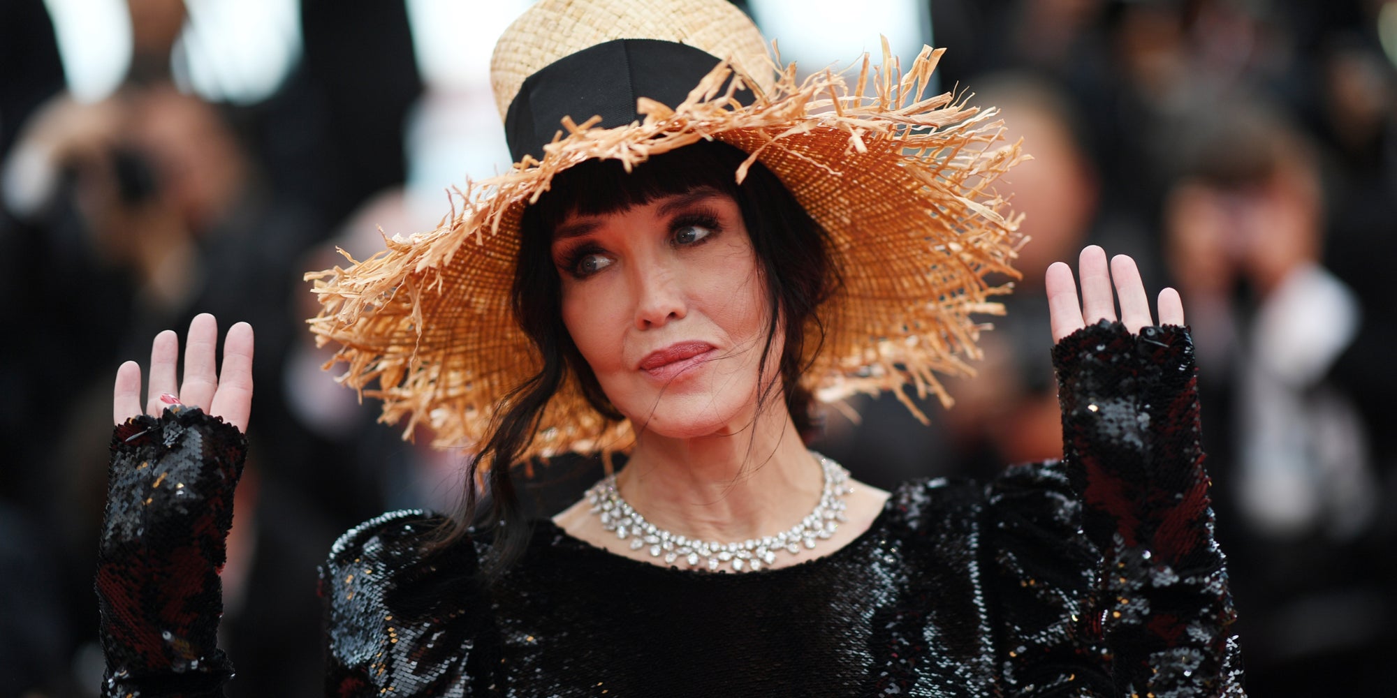 Isabelle Adjani sur le tapis rouge pour la projection du film "La Belle Époque" au 72ème Festival de Cannes, le 20 mai 2019.