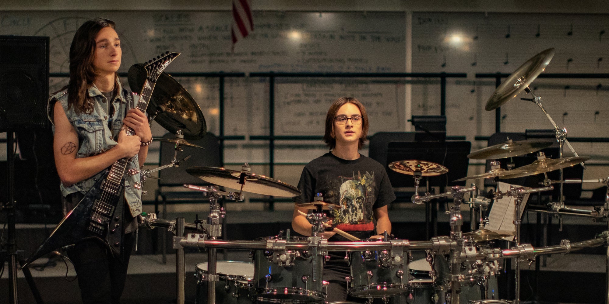 Un nouveau venu, Adrian Greensmith, et Jaeden Martell ("Ça") sont à l'affiche de "Metal Lords" sur Netflix.