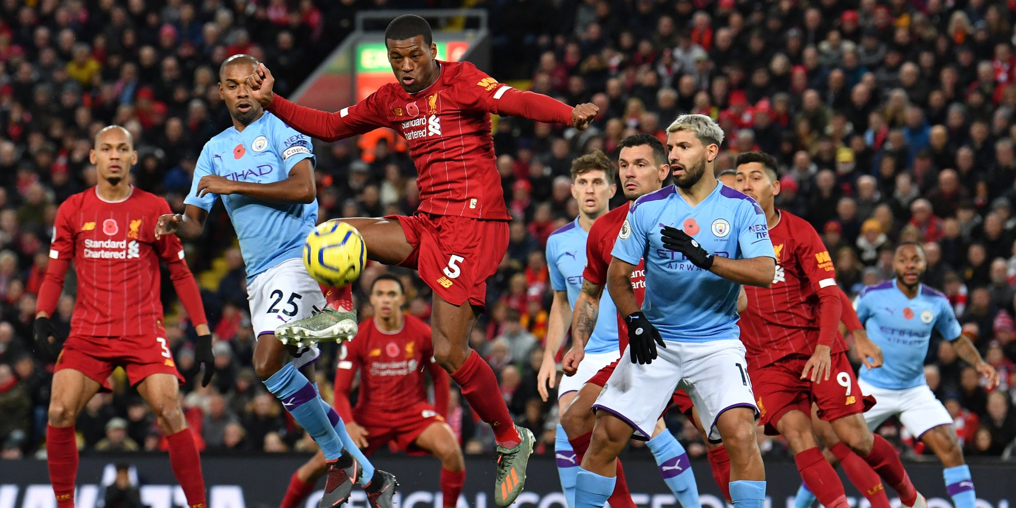 Liverpool et Manchester City lors de leur rencontre à Anfield Road le 10 novembre 2019
