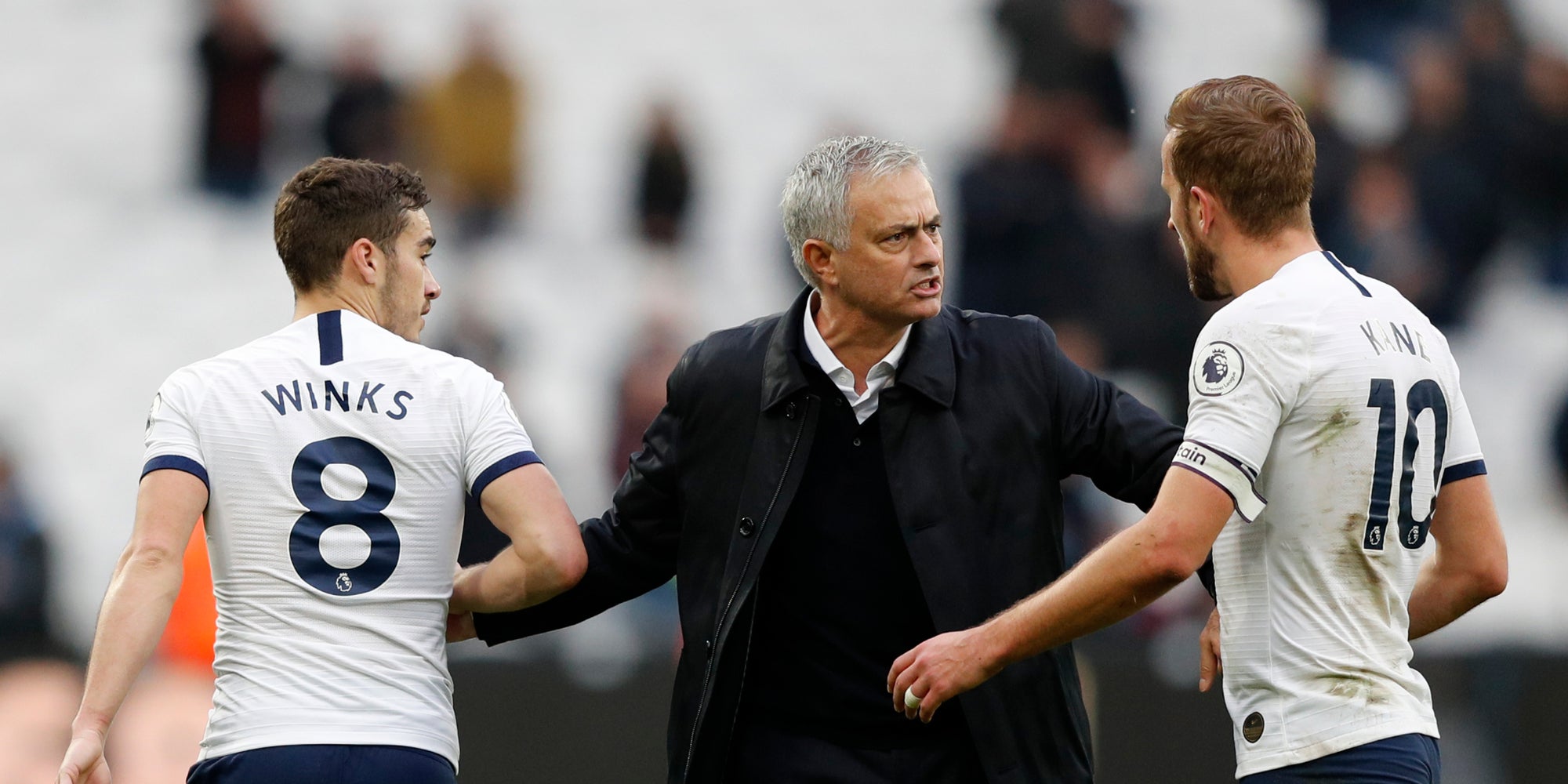 Mourinho, Kane et Winks lors de la victoire de Tottenham à West Ham le 23 novembre 2019