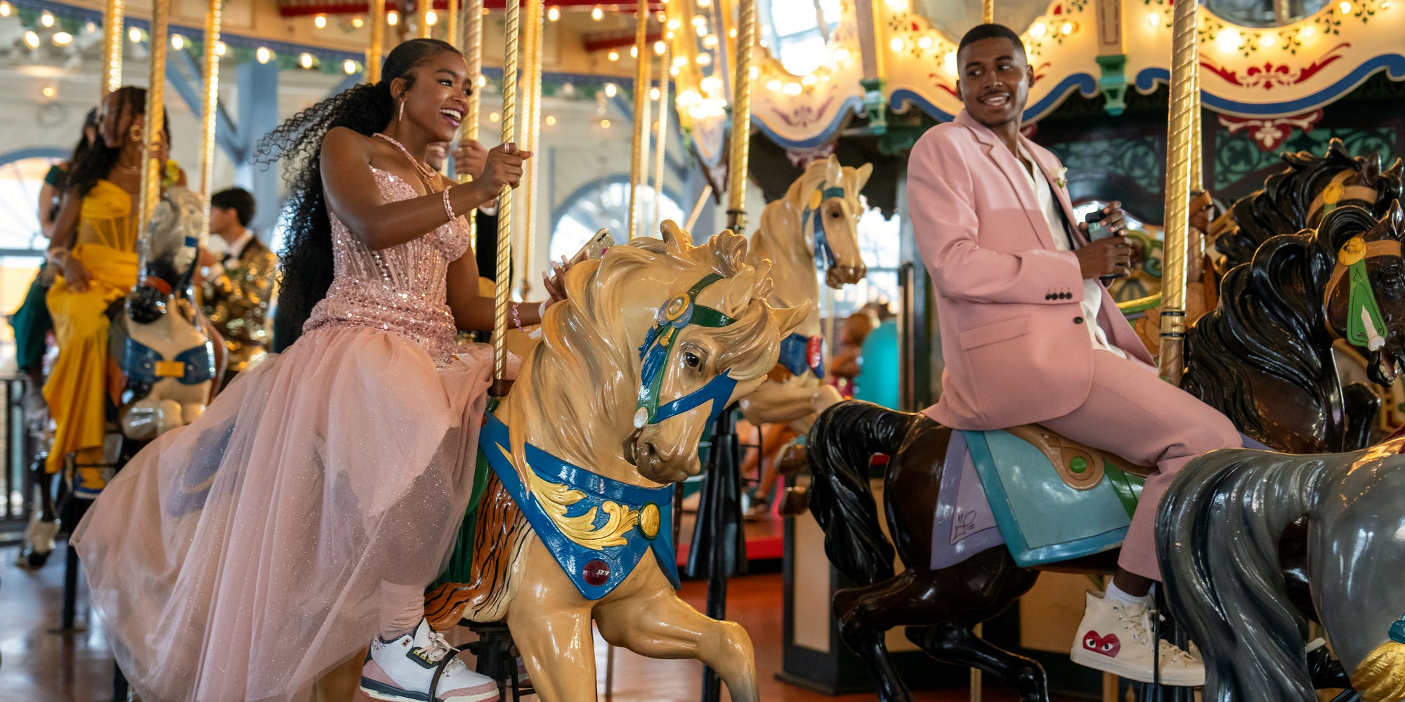 Lovie Simone (Keisha Clark) et Michael Cooper Jr. (Justin Edwards) reprendront-ils leurs rôles dans une saison 2 de "Pour toujours" sur Netflix ? 