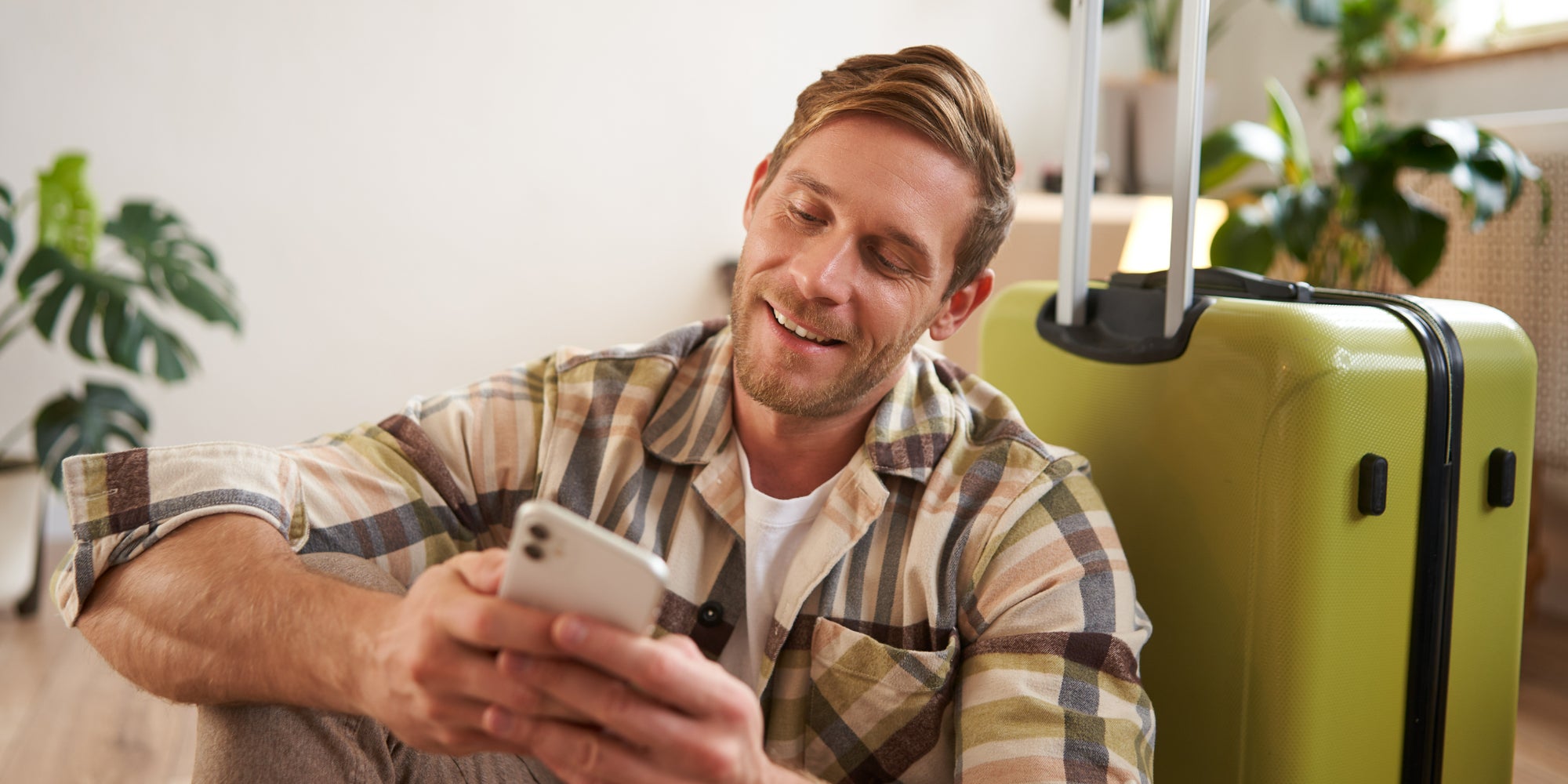 Voici quelques bon réflexes à adopter en vacances avec votre smartphone.