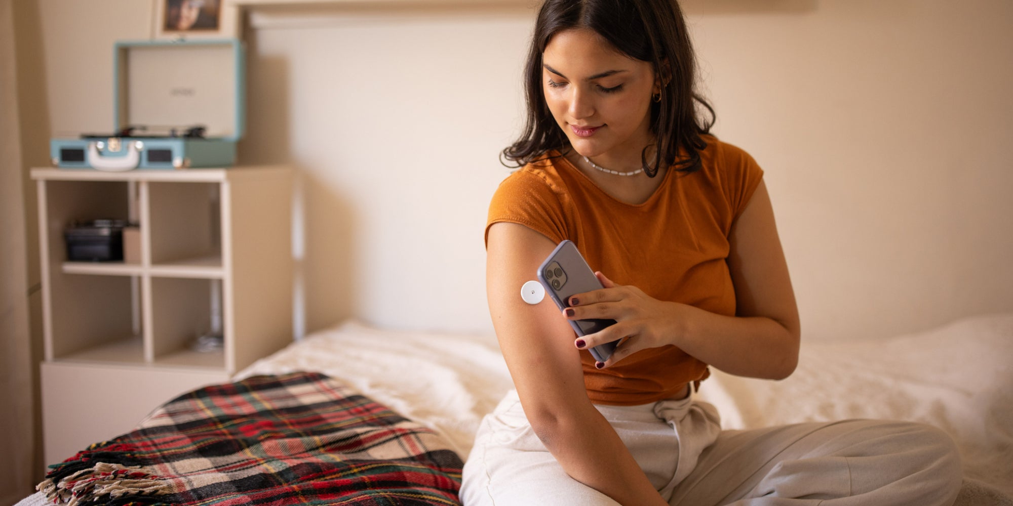 Capteur dans le bras ou piqure au doigt pour surveiller son taux de glycémie. La boussole de votre smartphone offre une toute nouvelle alternative. 