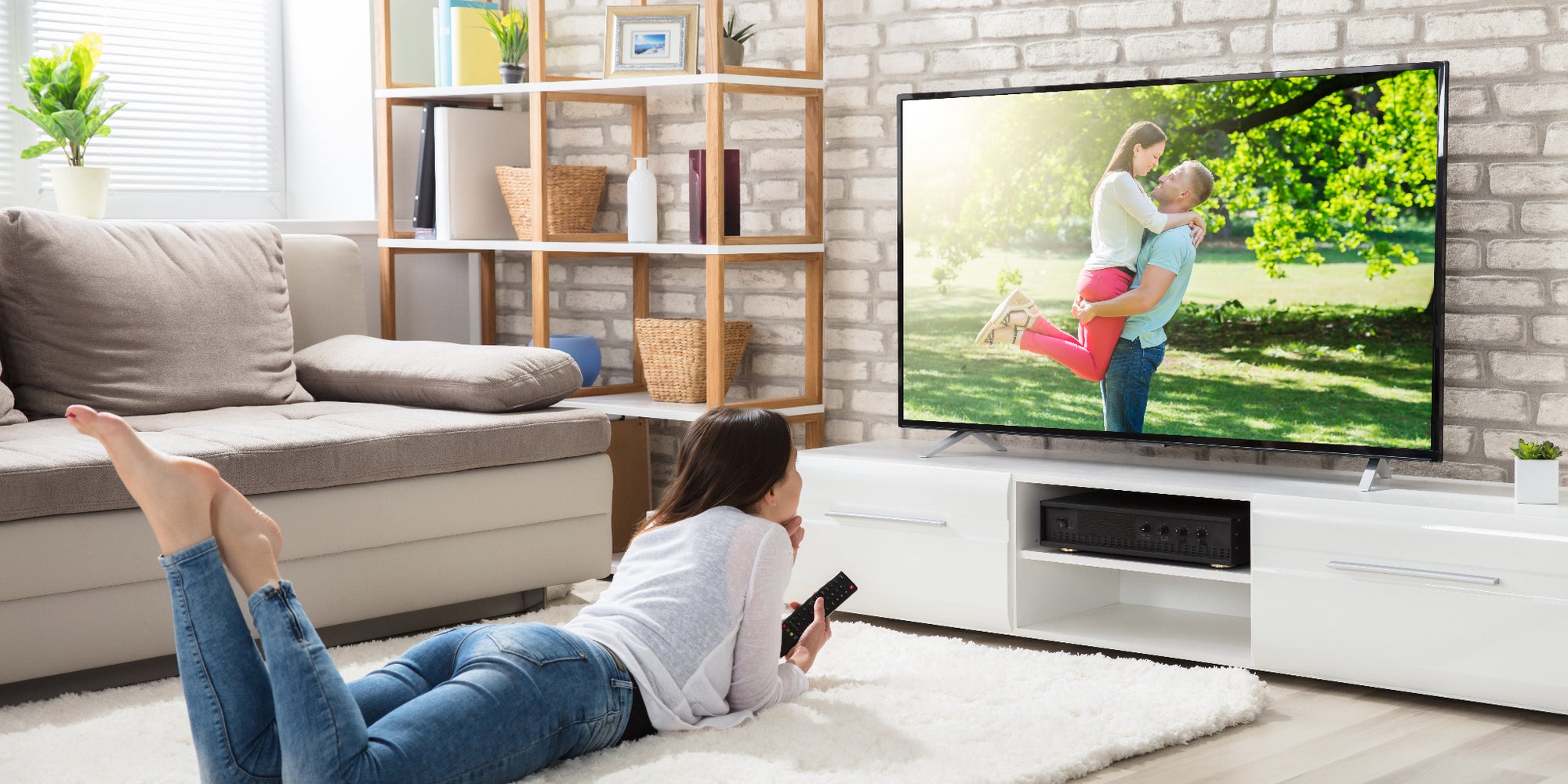 La taille, le design et la technologie d'écran font partie des grands critères à surveiller en choisissant une nouvelle TV.