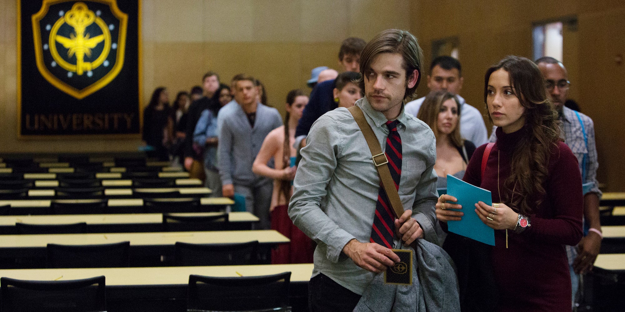 Diffusée sur SYFY, la série The Magicians propose une univers à la Harry Potter en version plus adulte