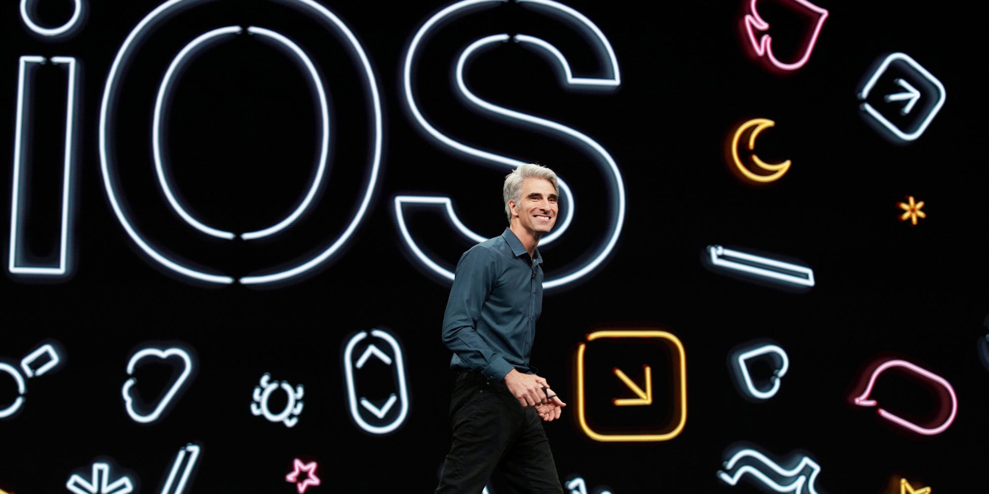 Craig Federighi, vice-président de l'ingénierie logicielle chez Apple, vient présenter ke tout nouveau iOS 13, lors de la WWDC 2019.