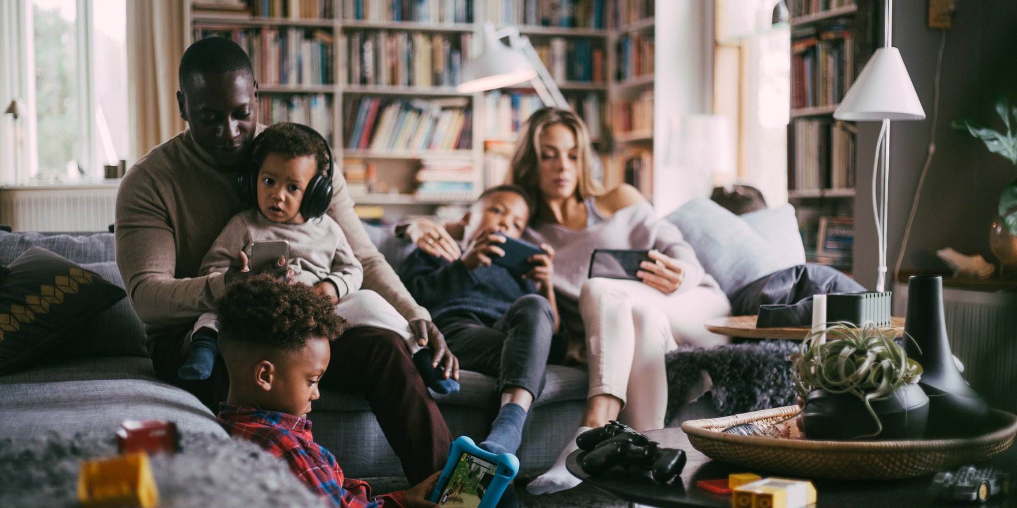 Découvrez comment utiliser les bandes 2,4 GHz et 5 GHz sur votre box SFR