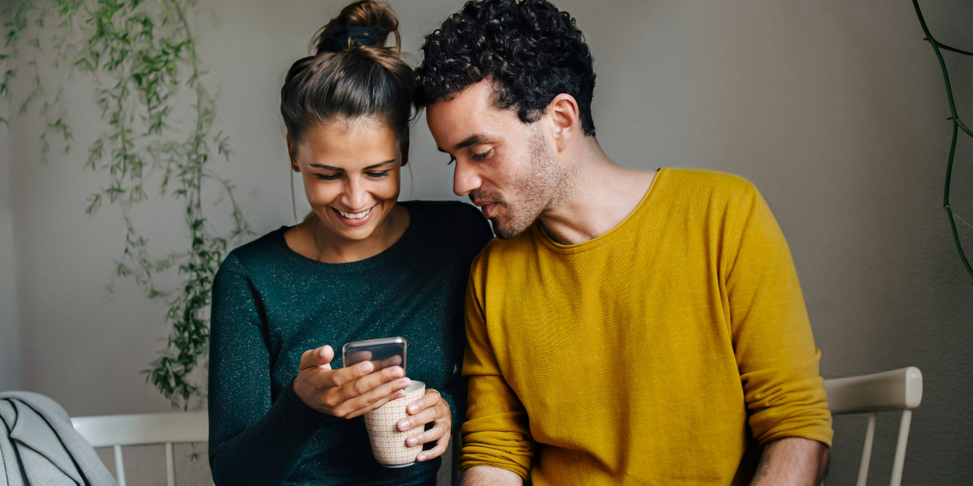 Prenez en main la gestion de vos lignes mobile et box directement depuis votre smartphone avec l'application SFR & Moi