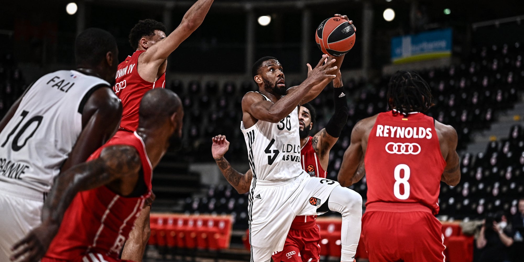 Le joueur de l'ASVEL Norris Cole lors d'un match d'EuroLigue face au FC Bayern Munich, à l'Astroballe de Villeurbanne, le 19 février 2021.