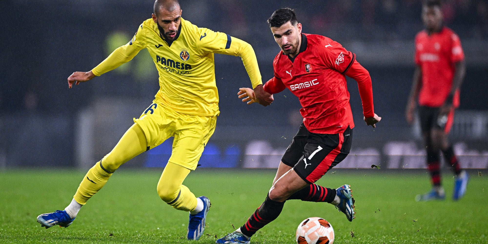 Martin Terrier lors du match de Ligue Europa entre le Stade Rennais et Villarreal, le 14 décembre 2023 au Roazhon Park (Rennes).