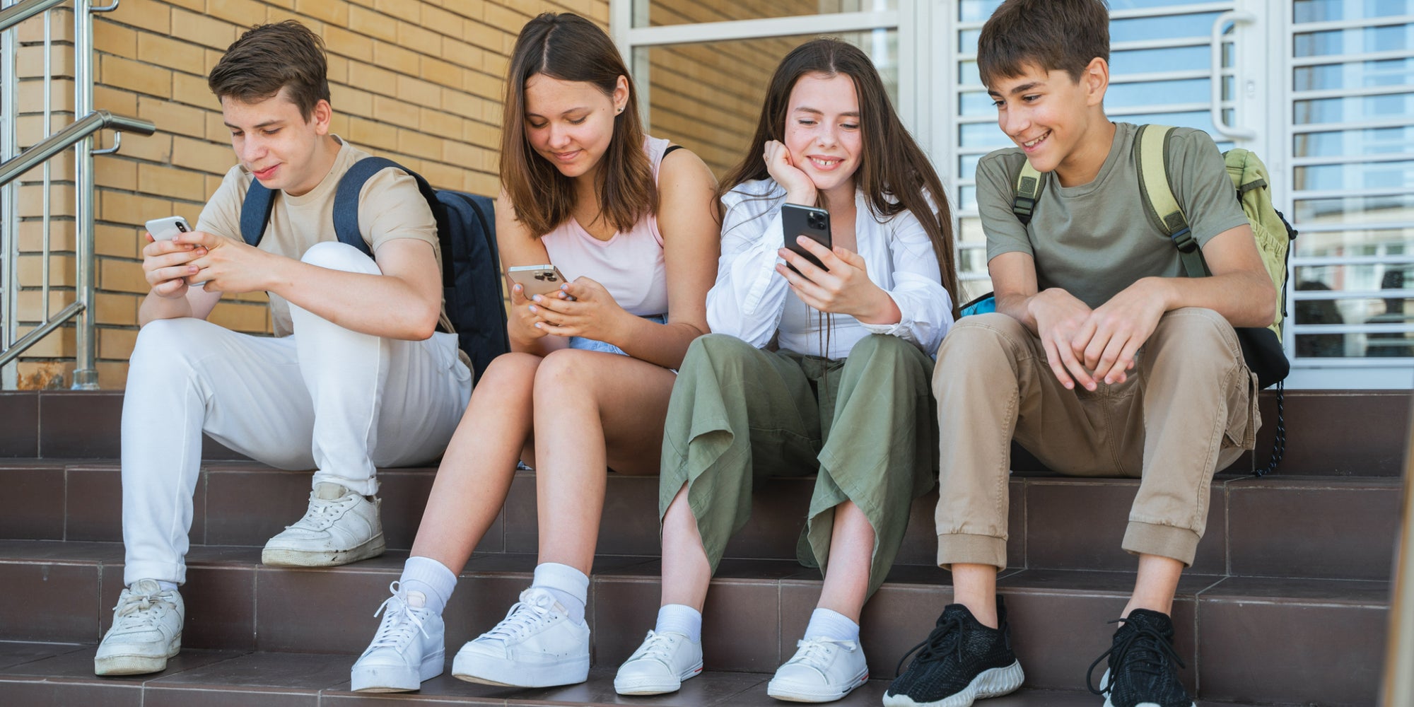 Découvrez le pack 1er mobile de SFR, parfait pour attaquer la rentrée des classes de la meilleure des manières. 