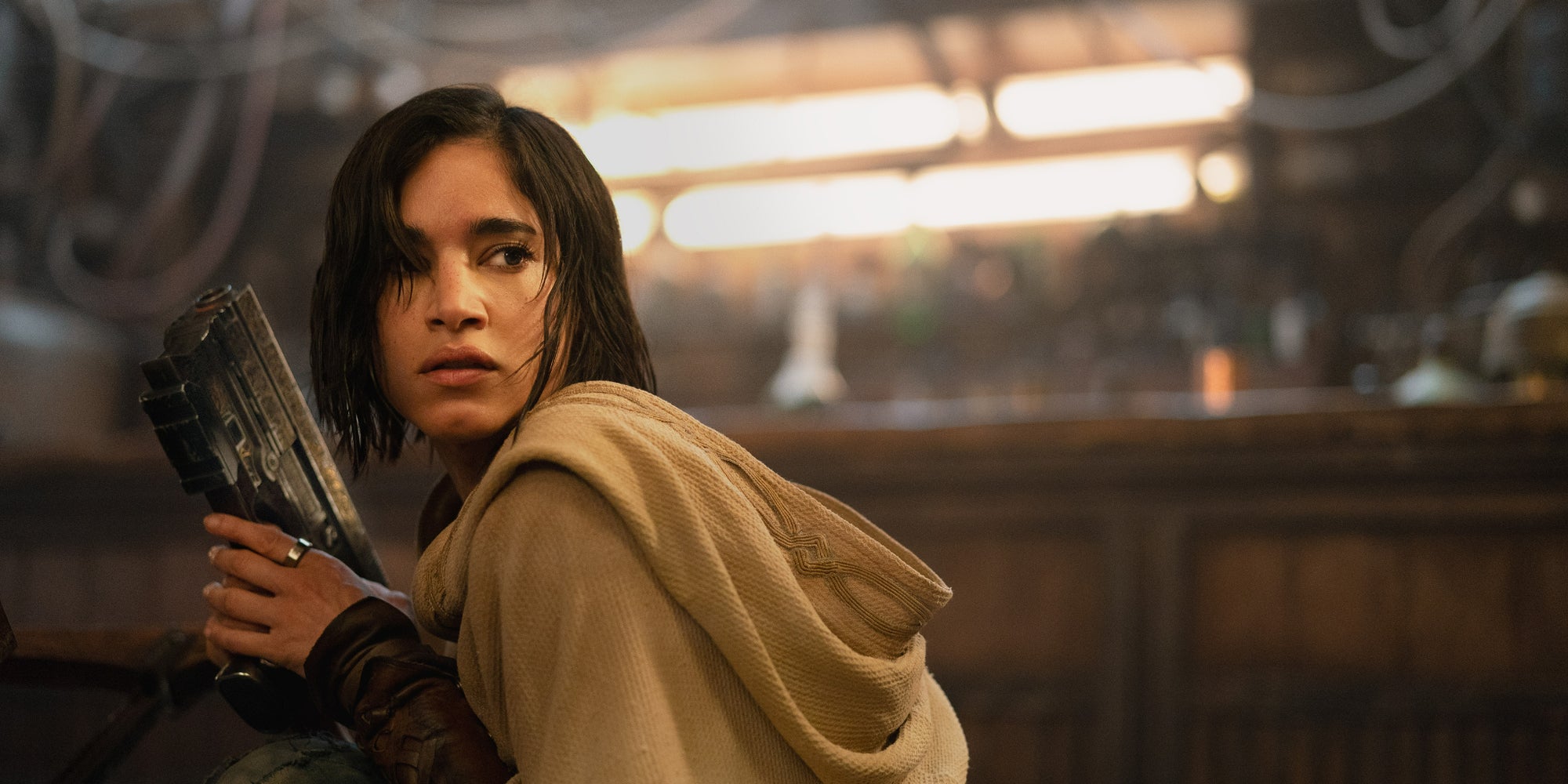 Sofia Boutella est Kora dans le film très attendu "Rebel Moon - Partie 1 : Enfant du feu", à venir le 22 décembre 2023 sur Netflix. 