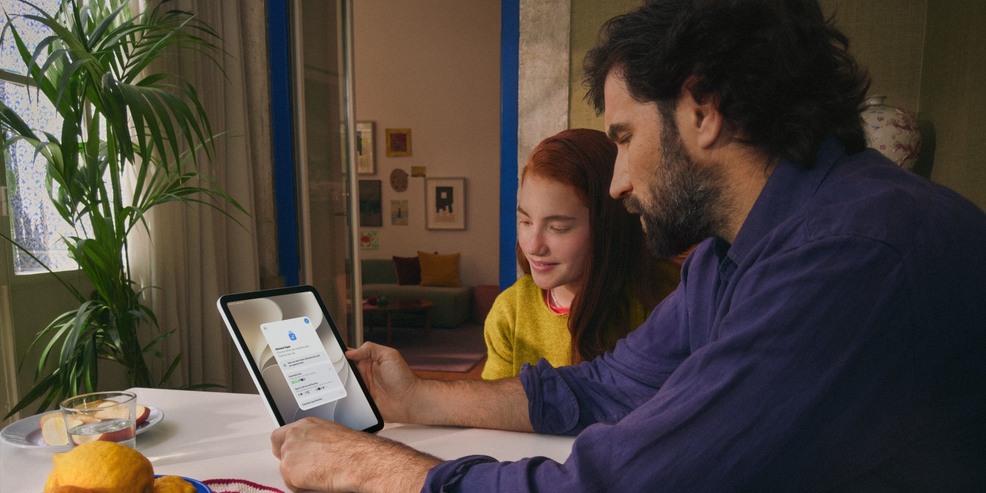 Apple a dévoilé des outils afin d'aider les parents à créer des expériences numériques plus sûres pour leurs enfants.
